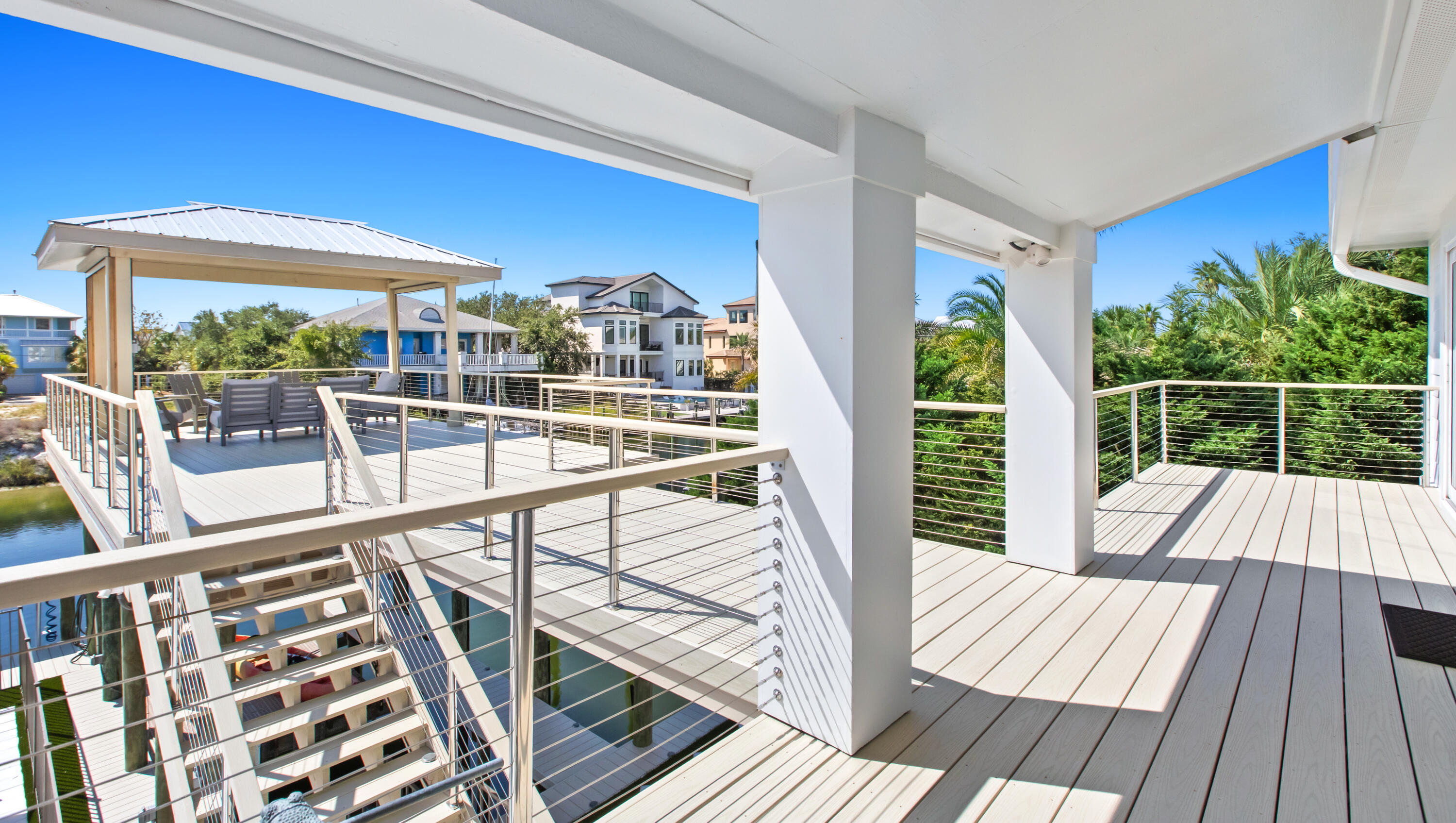 620 Lagoon Drive