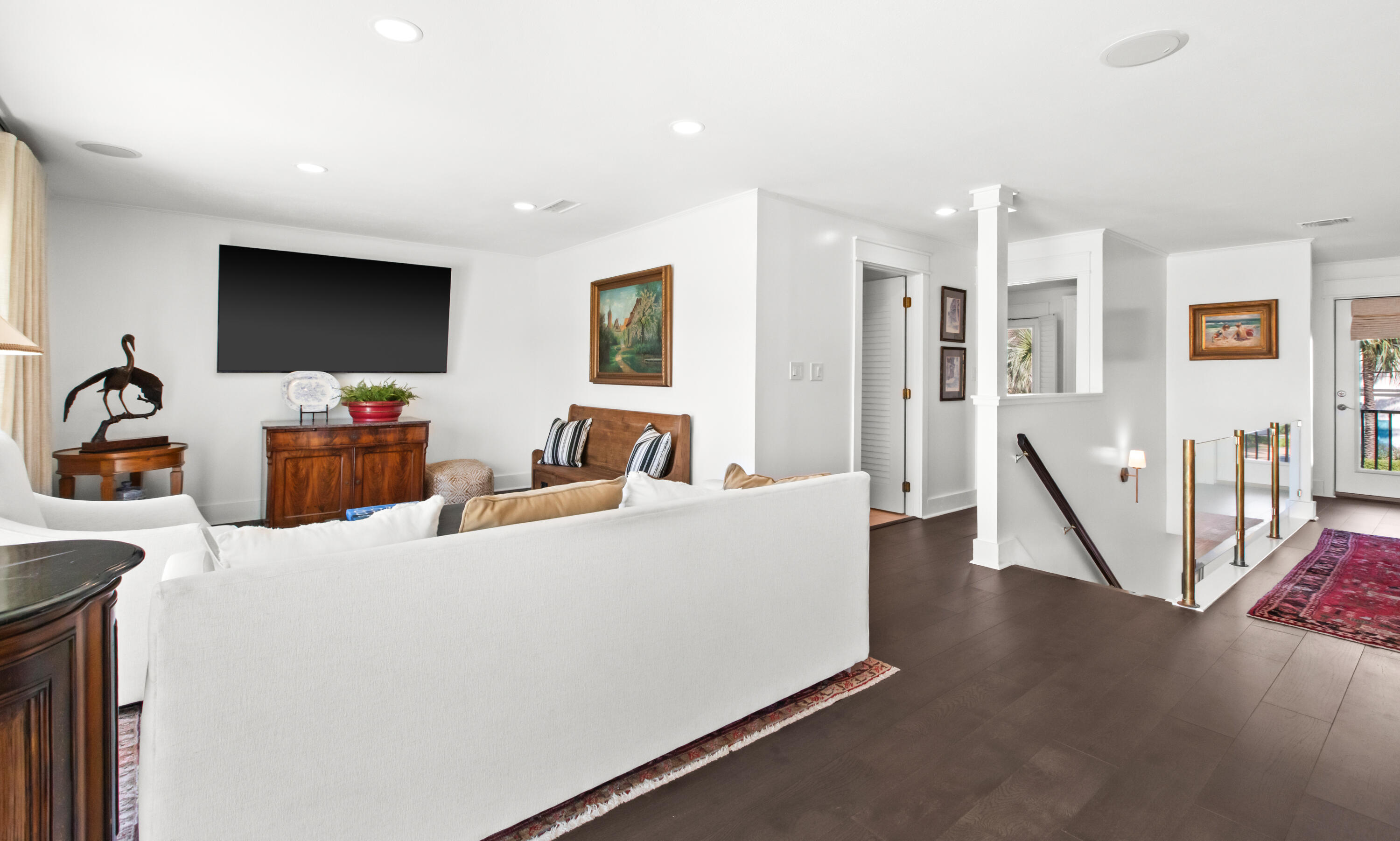 620 Lagoon Drive