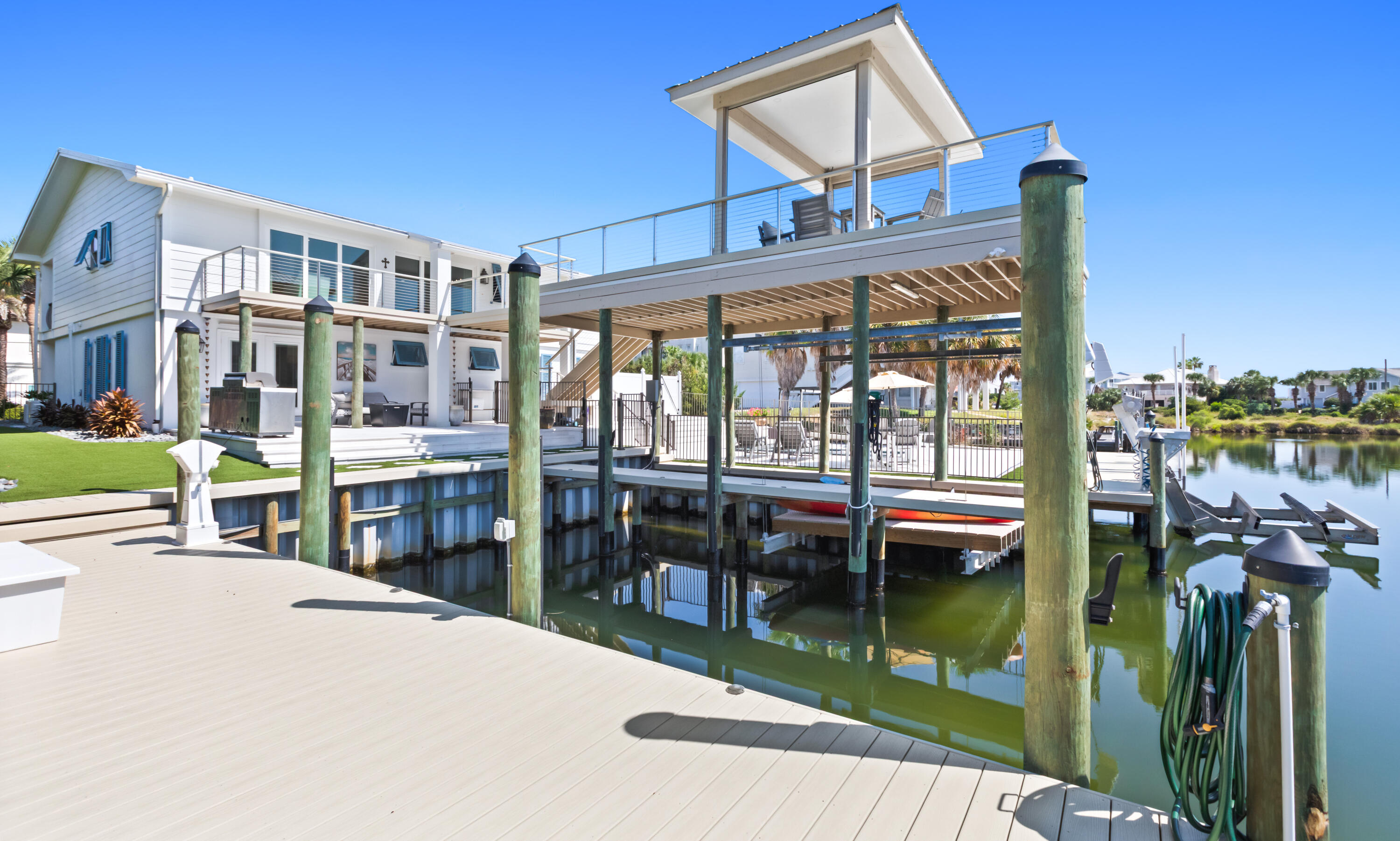 620 Lagoon Drive