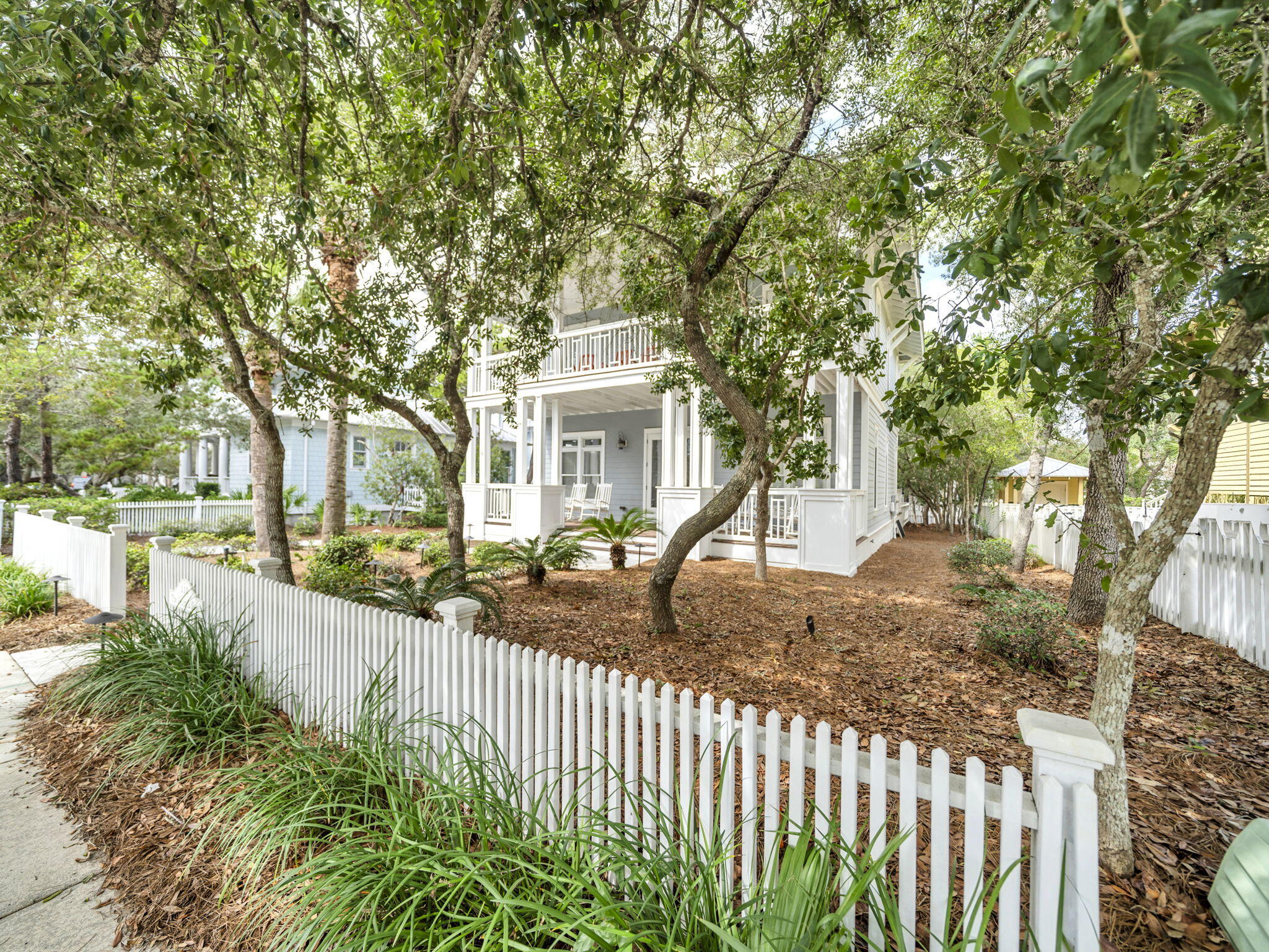 112 Carillon Avenue