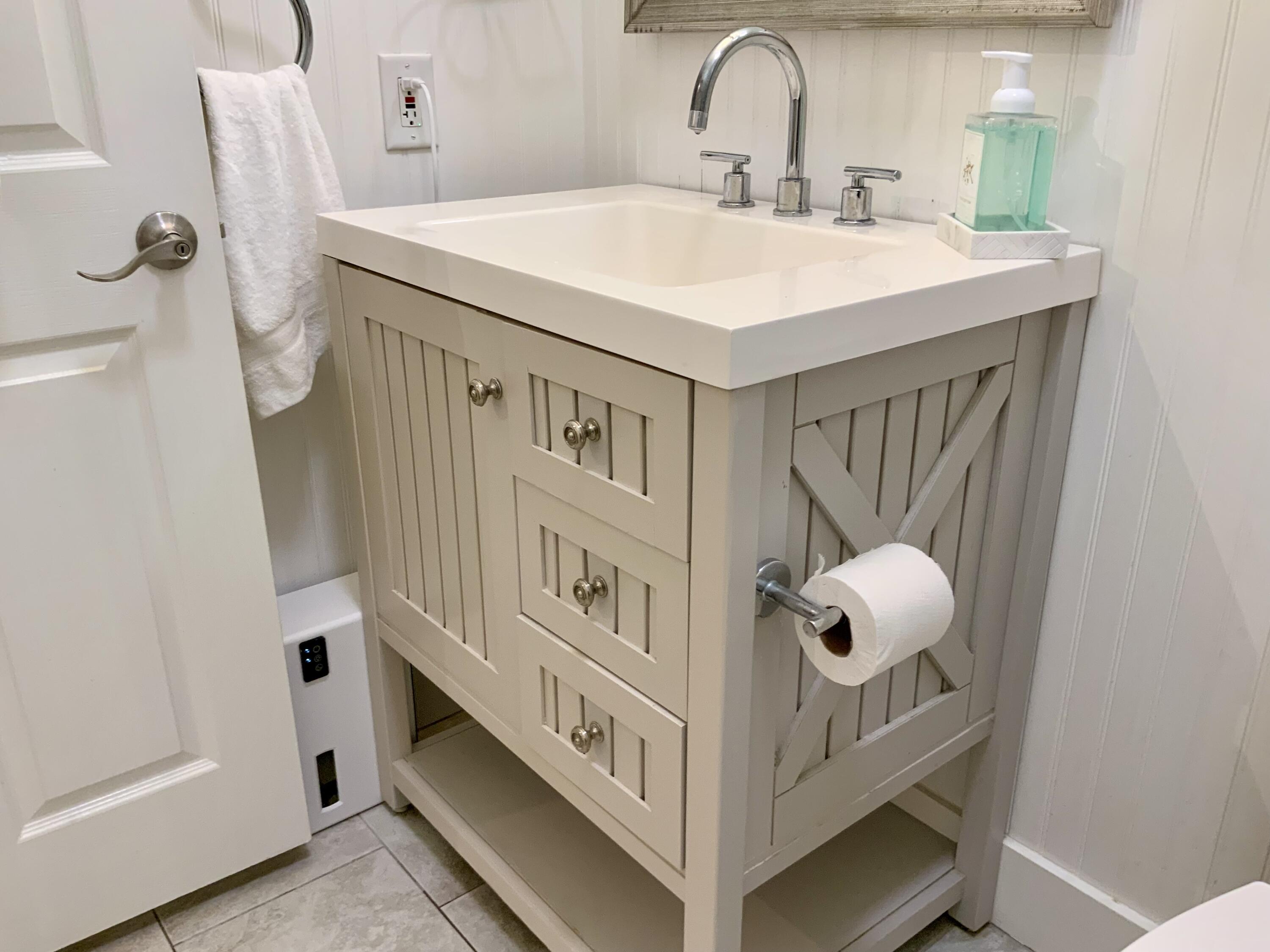 10343 E Co Highway 30A B480, B480