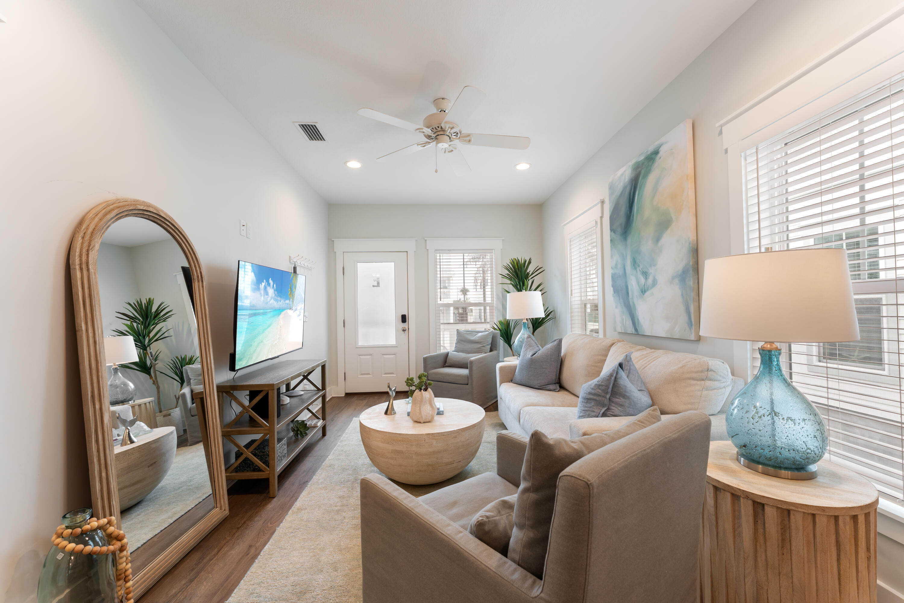 101 S 42nd Street Street, E