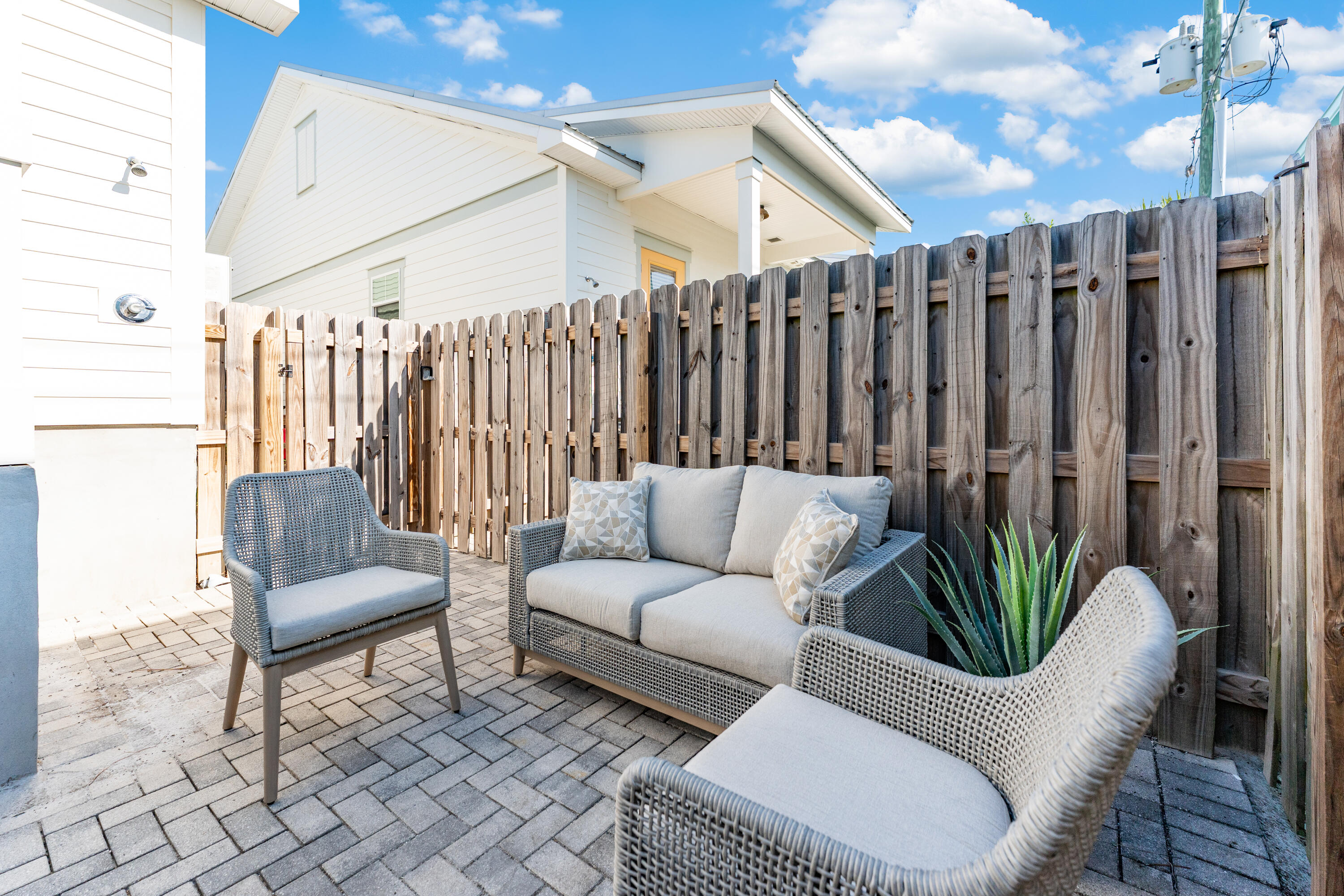 101 S 42nd Street Street, E