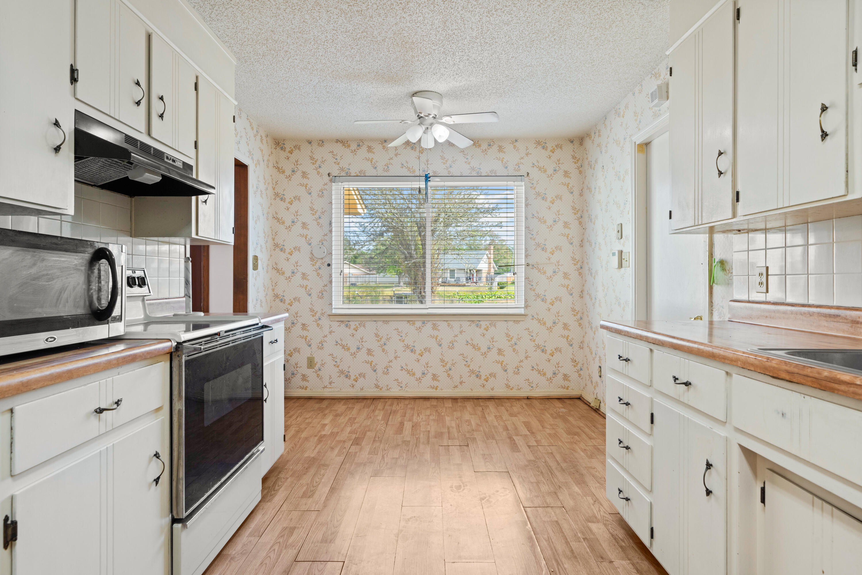 232 Lakeside Lane, Mary Esther