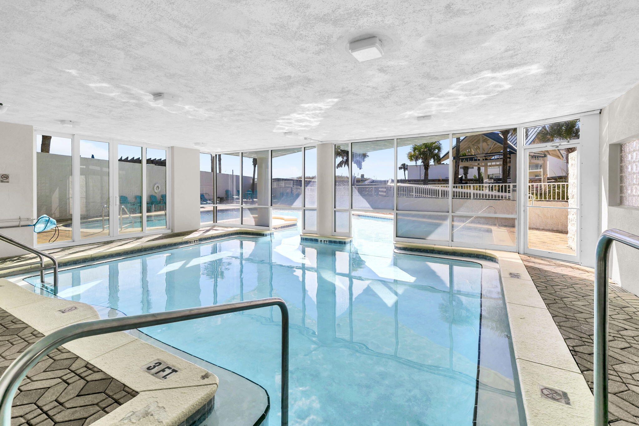 895 Santa Rosa Boulevard, 503