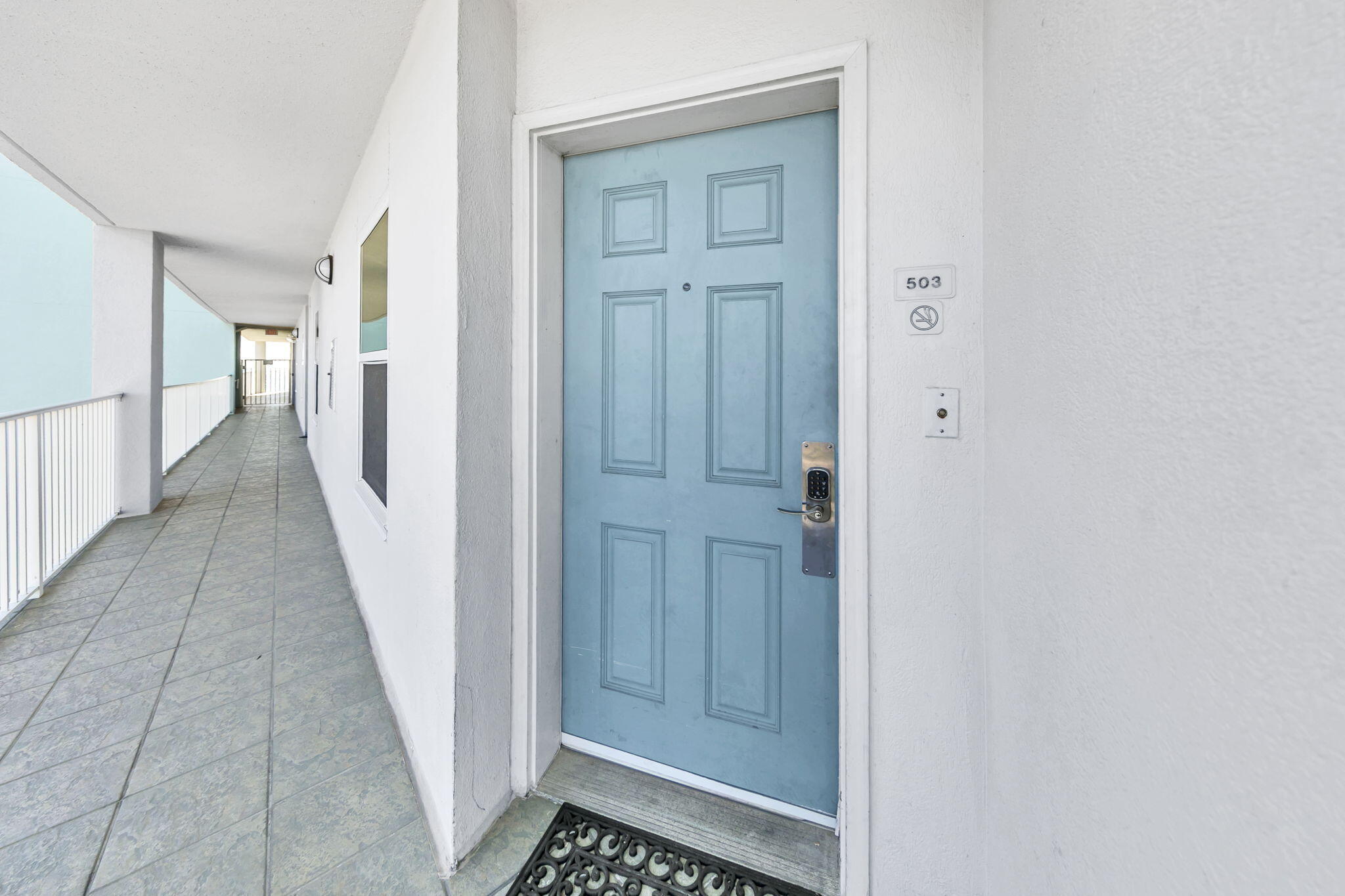 895 Santa Rosa Boulevard, 503