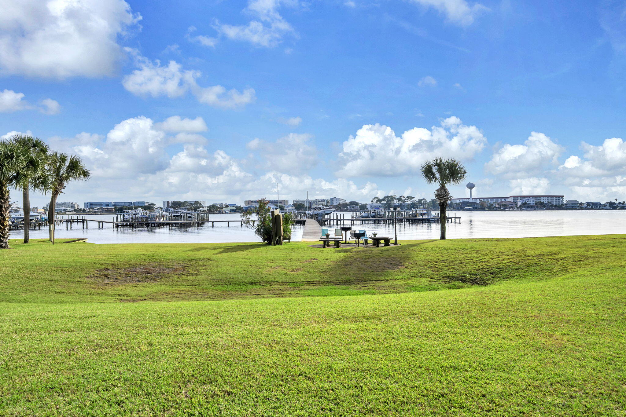 214 SW Miracle Strip Sw Parkway B104