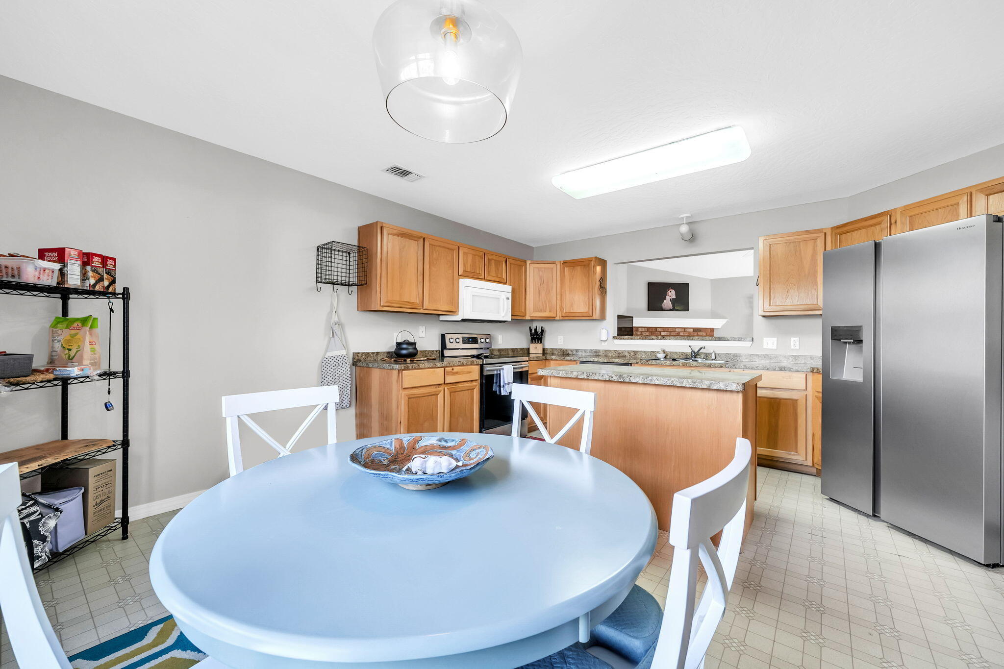 8727 El Paseo Street