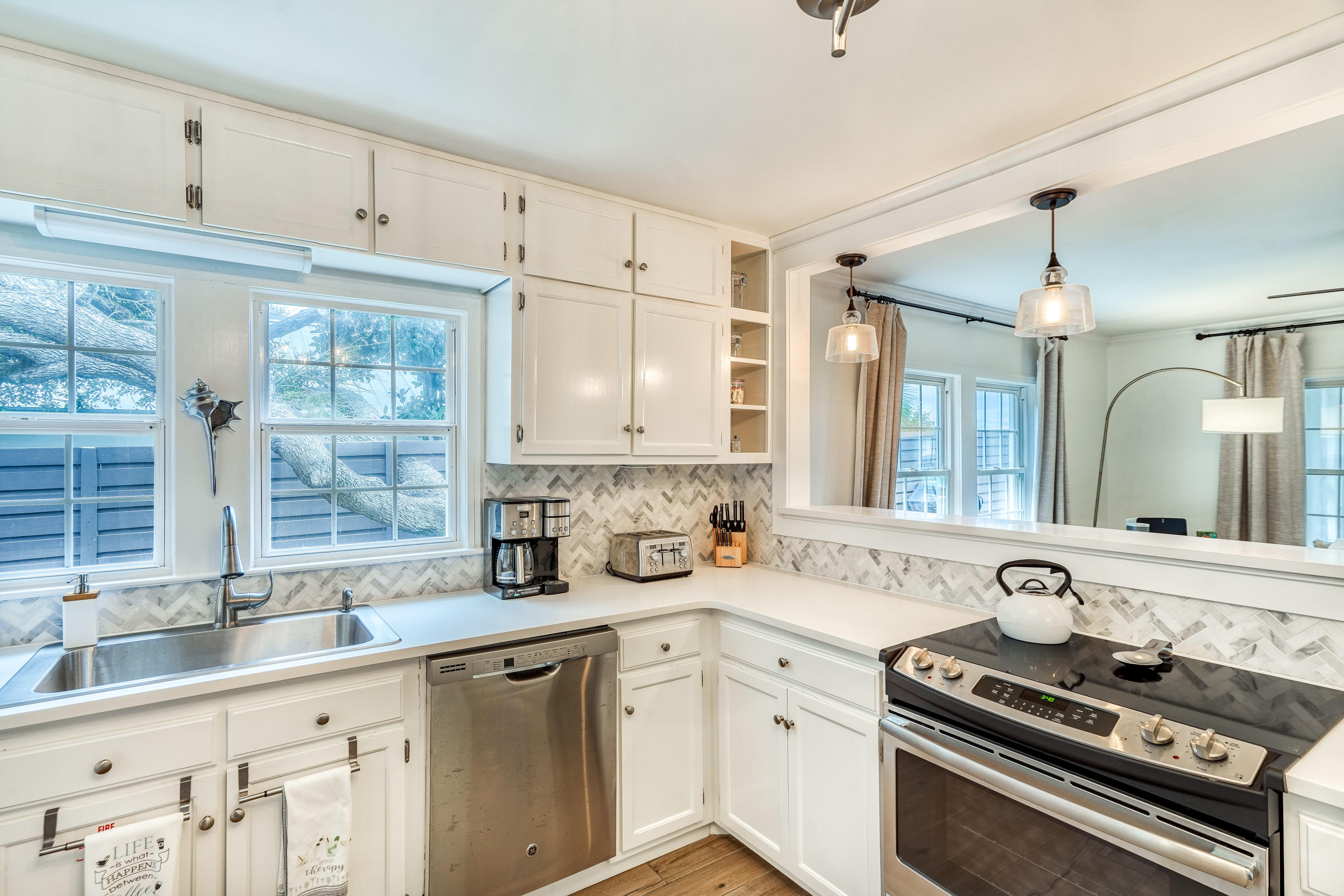 2912 E County Hwy 30A