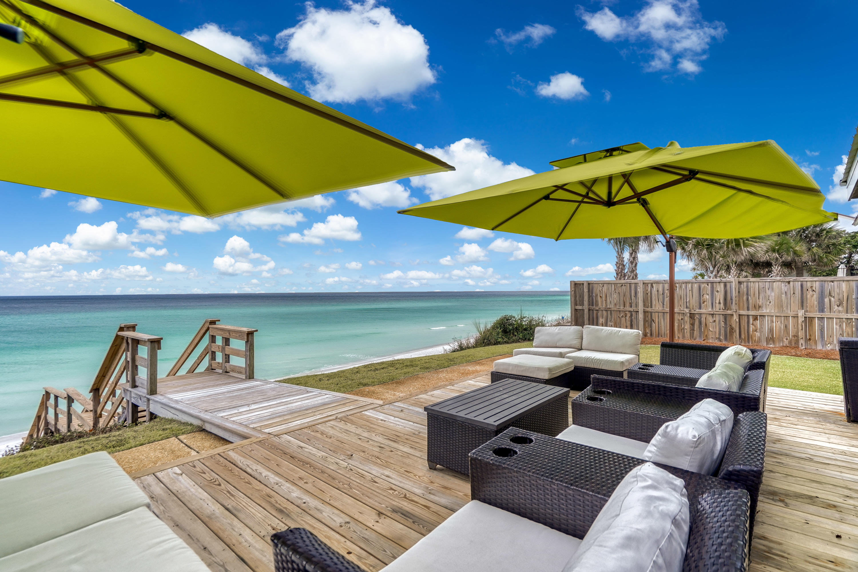 2912 E County Hwy 30A