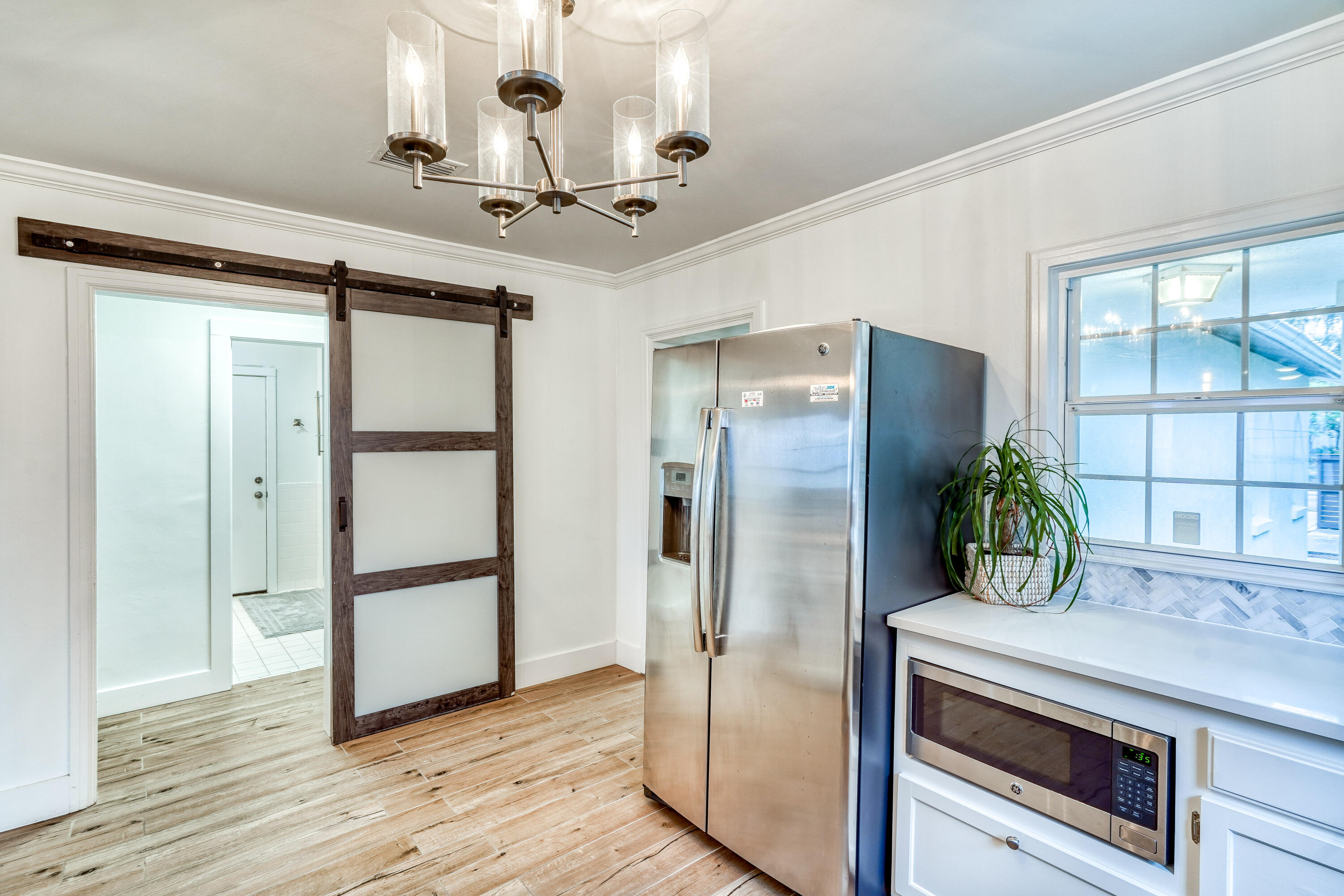 2912 E County Hwy 30A