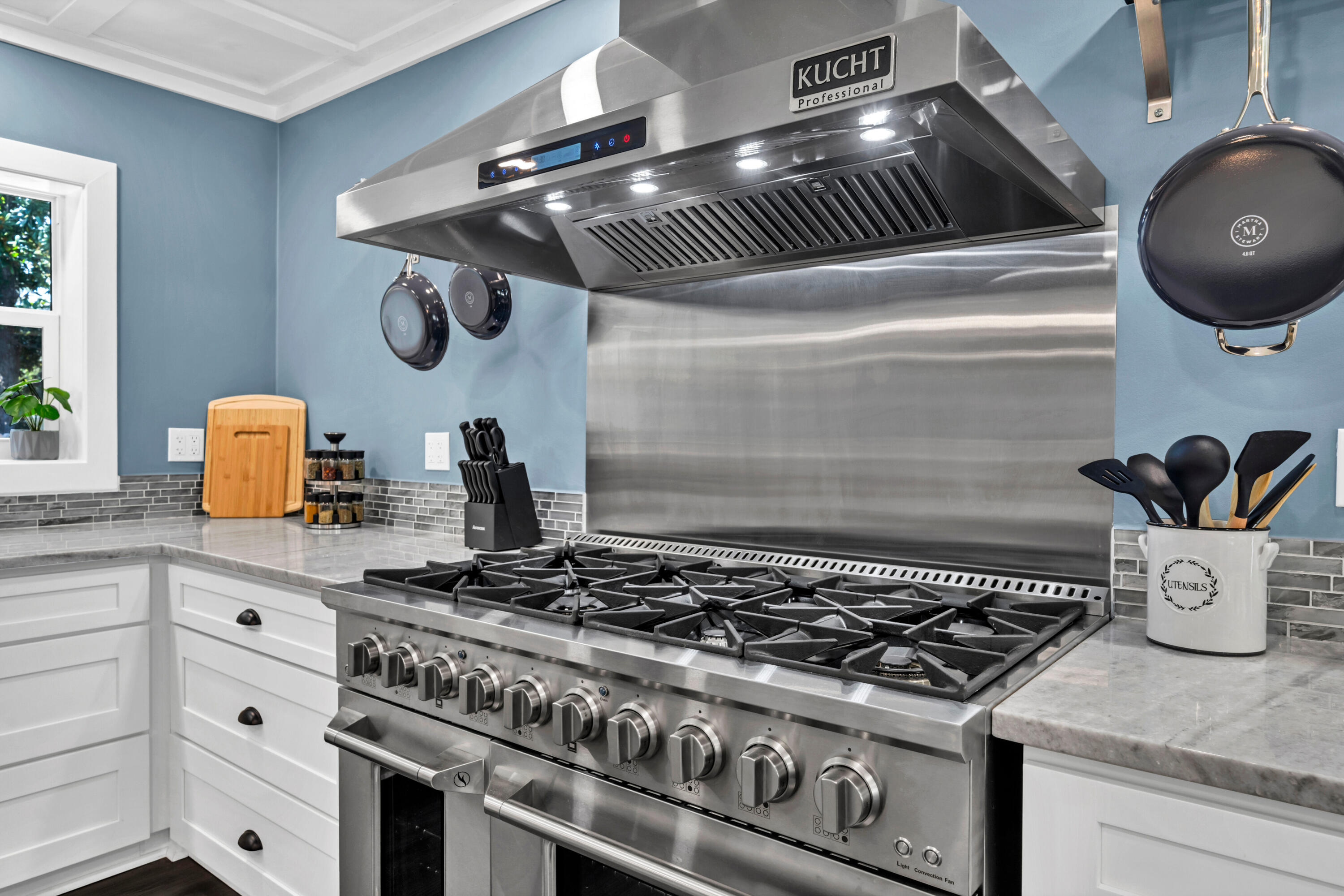 200 SE Alconese Southeast Avenue