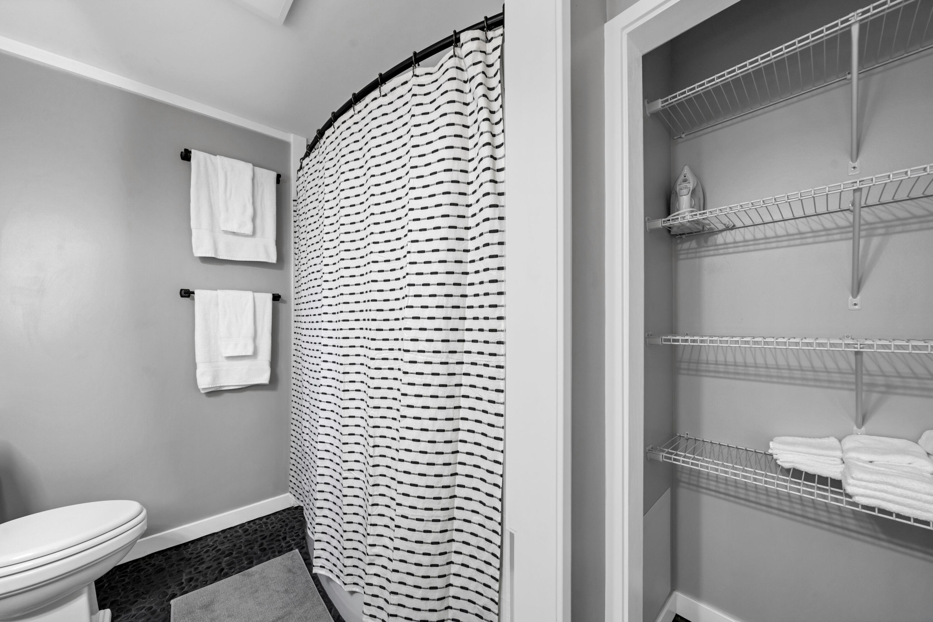 200 SE Alconese Southeast Avenue