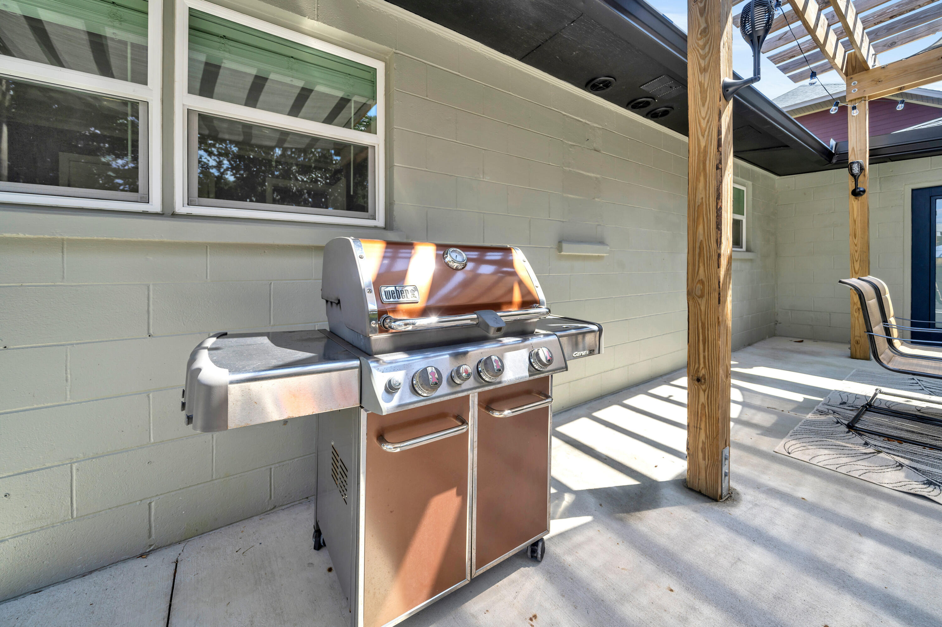 200 SE Alconese Southeast Avenue