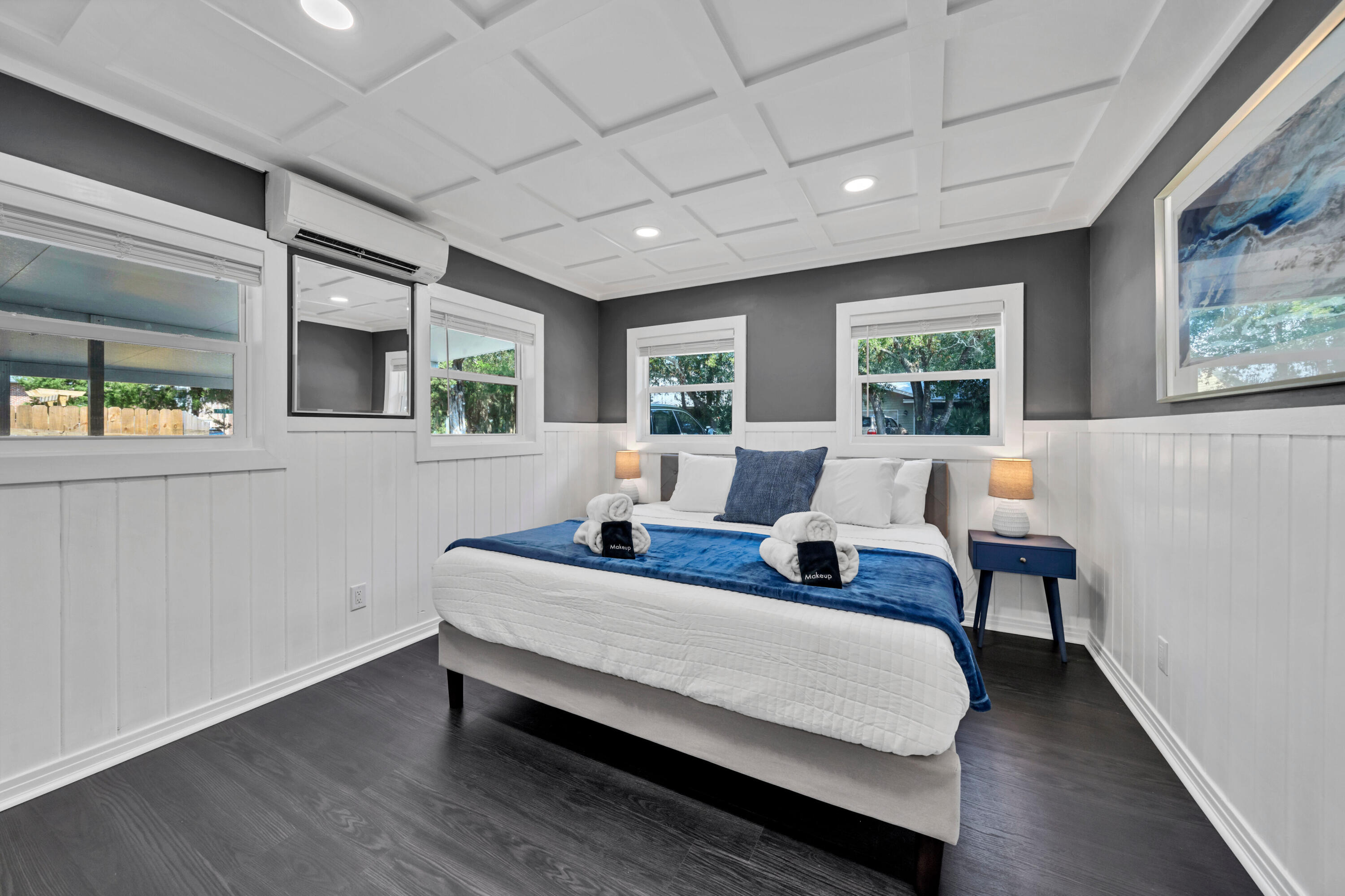 200 SE Alconese Southeast Avenue