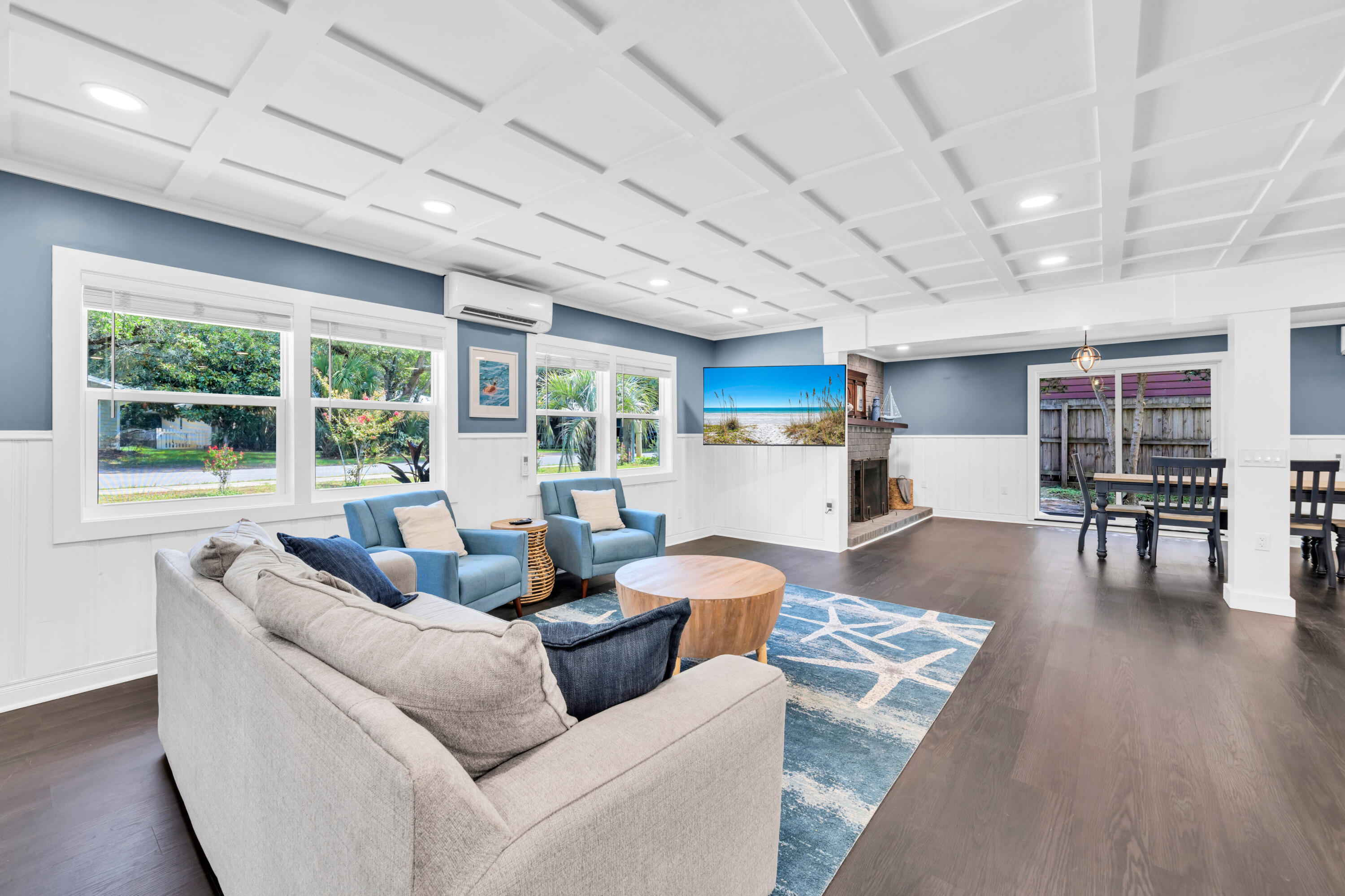 200 SE Alconese Southeast Avenue