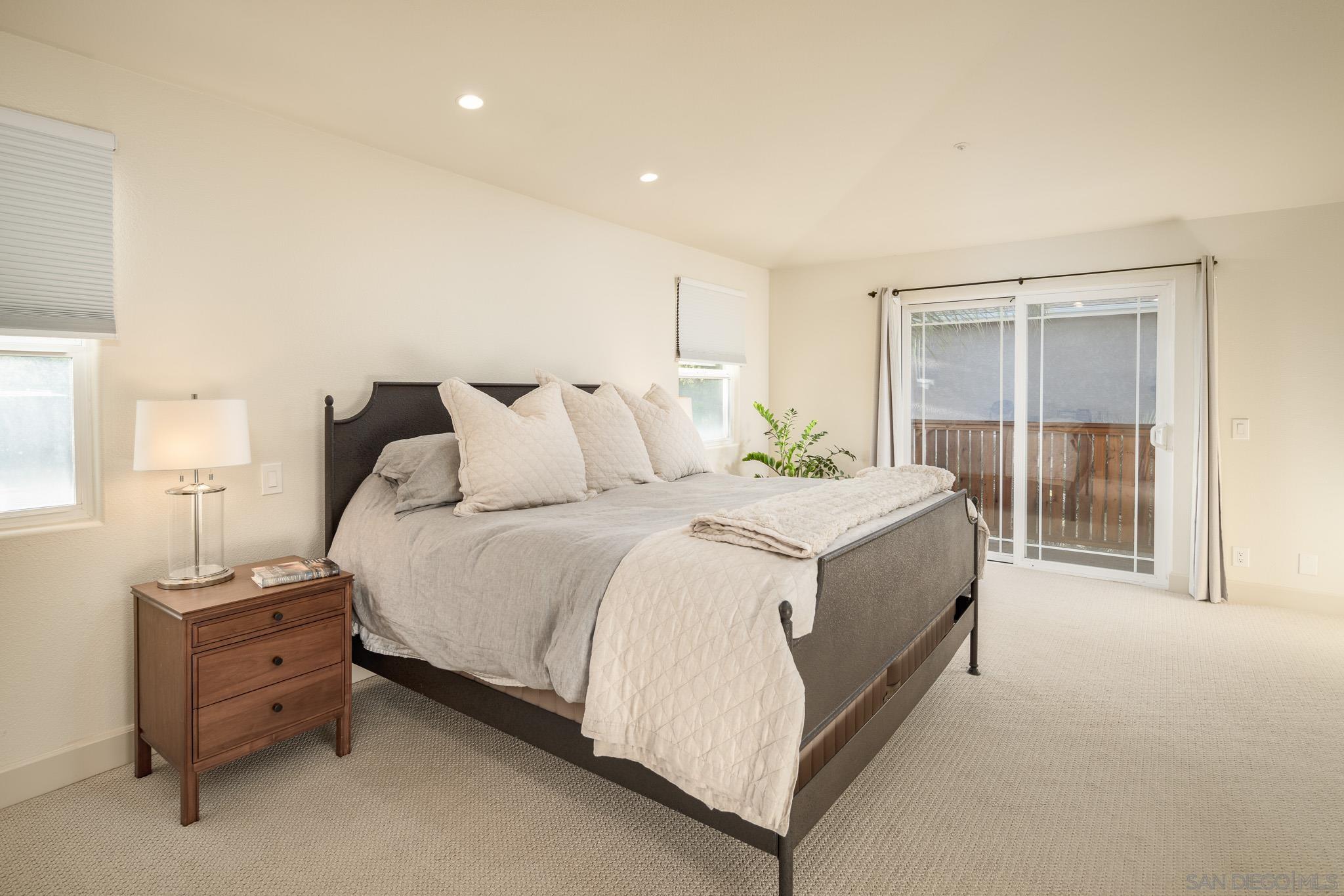 339 Rancho Santa Fe Rd