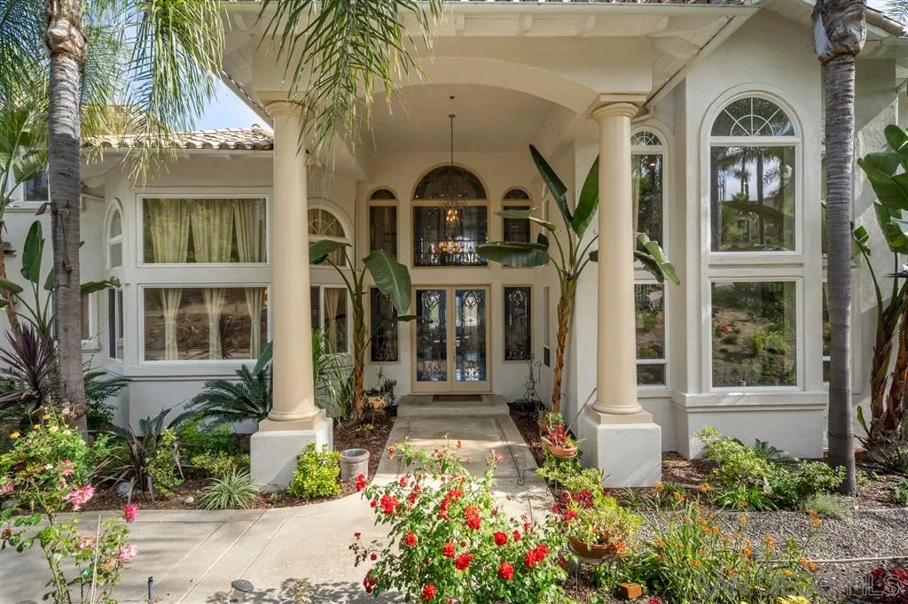 7302 Vista Rancho Ct.