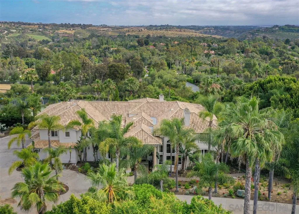 7302 Vista Rancho Ct.