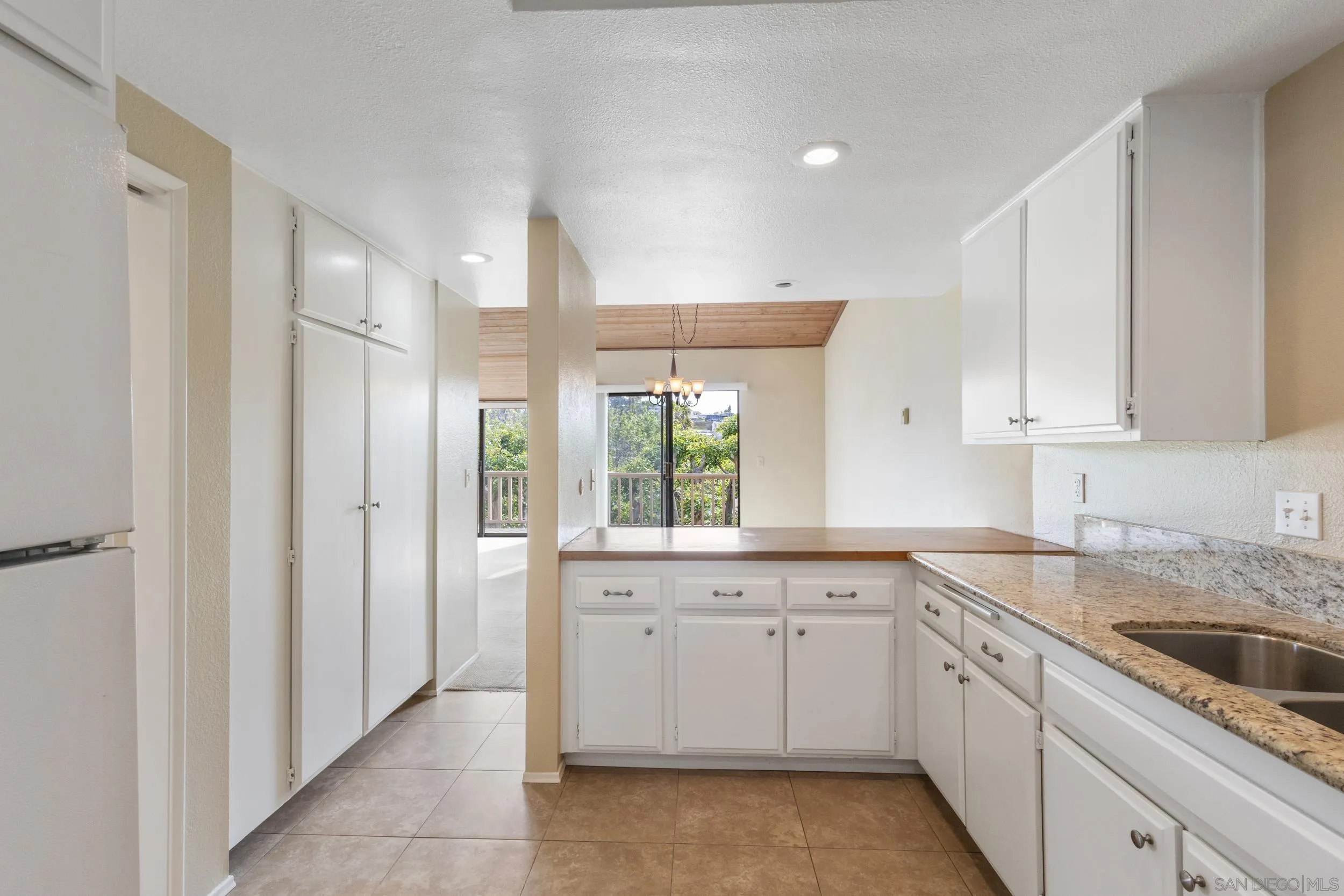 573 S Sierra Unit 10