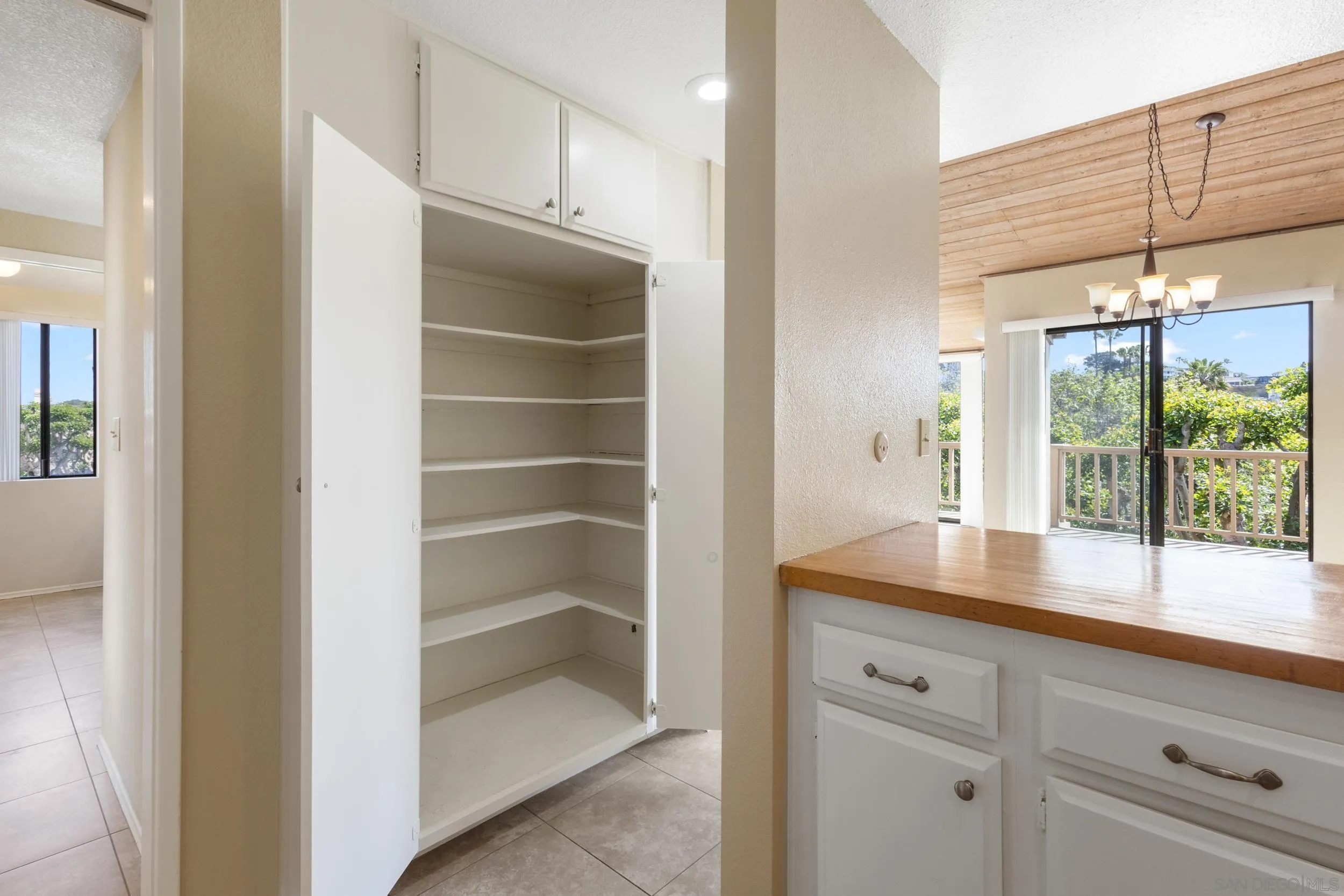 573 S Sierra Unit 10