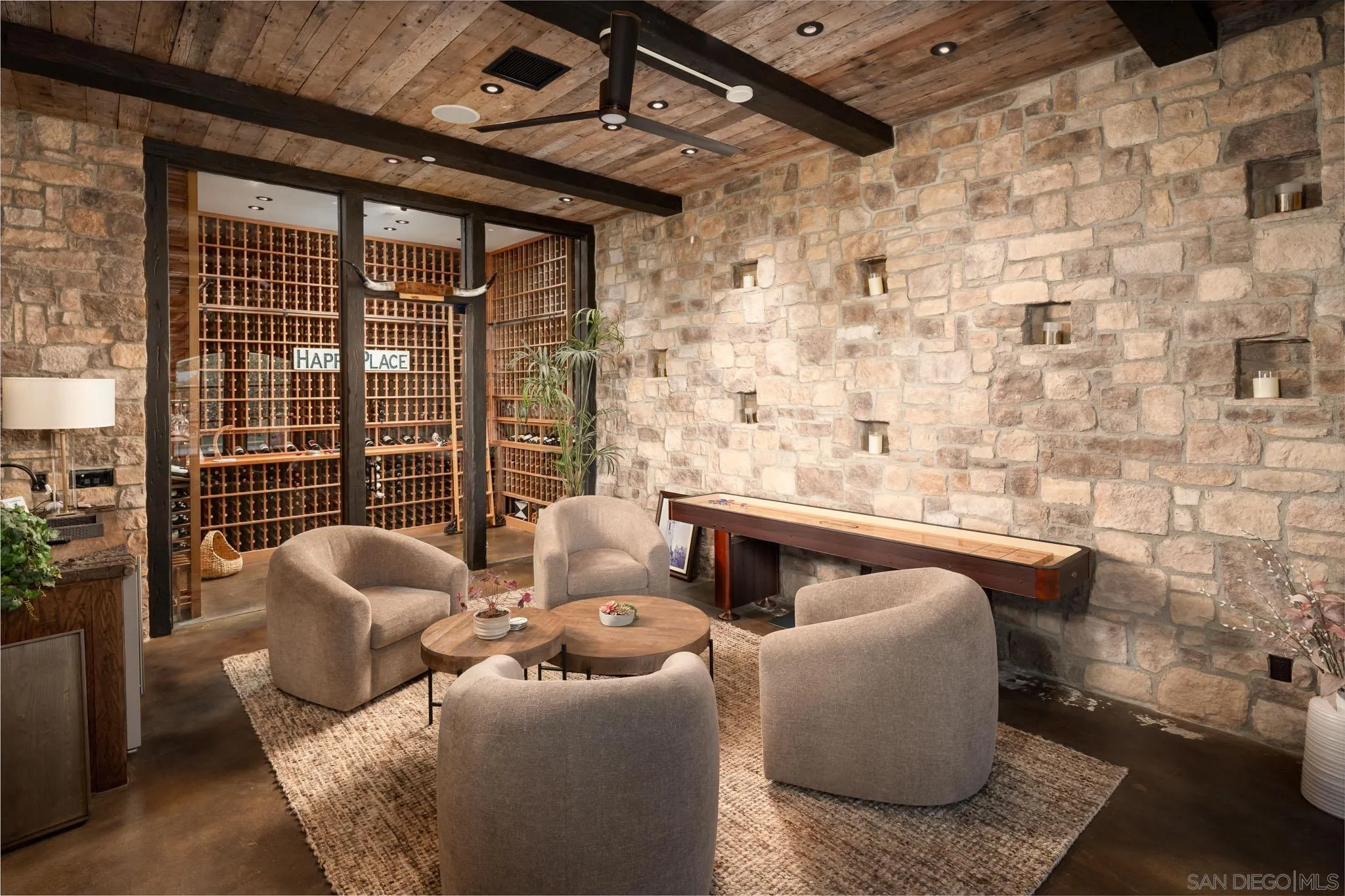 6171 Avenida Del Duque