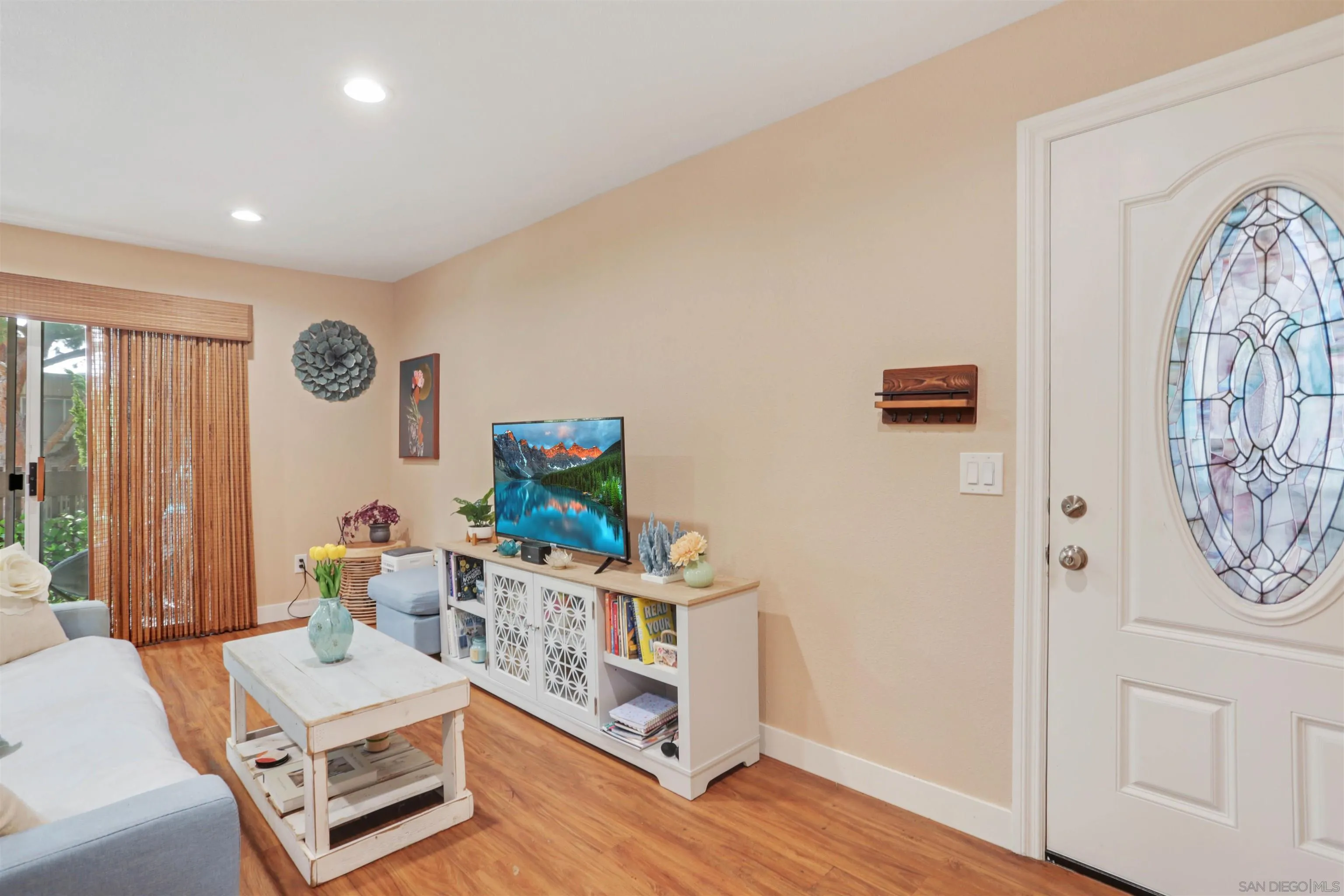 155 Rosebay Unit 37