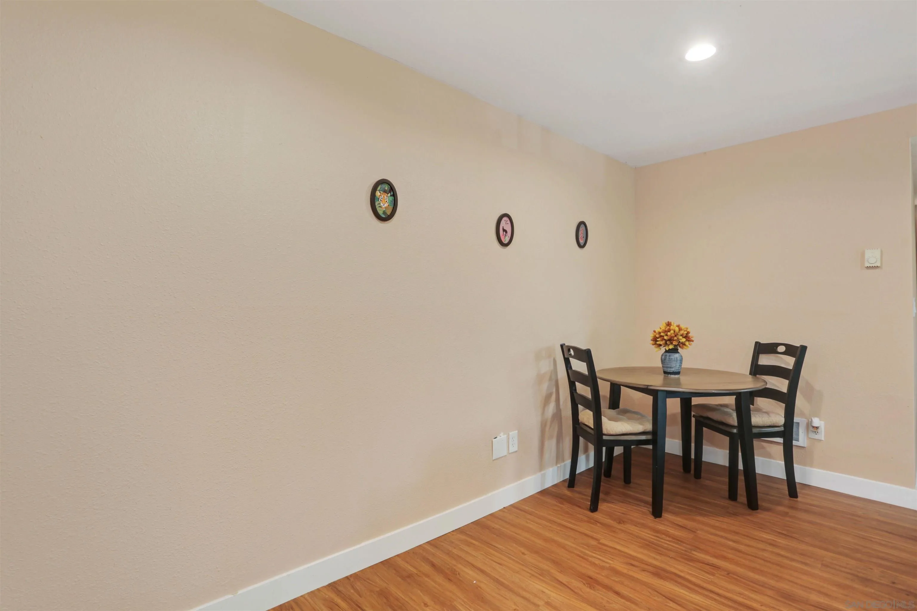 155 Rosebay Unit 37