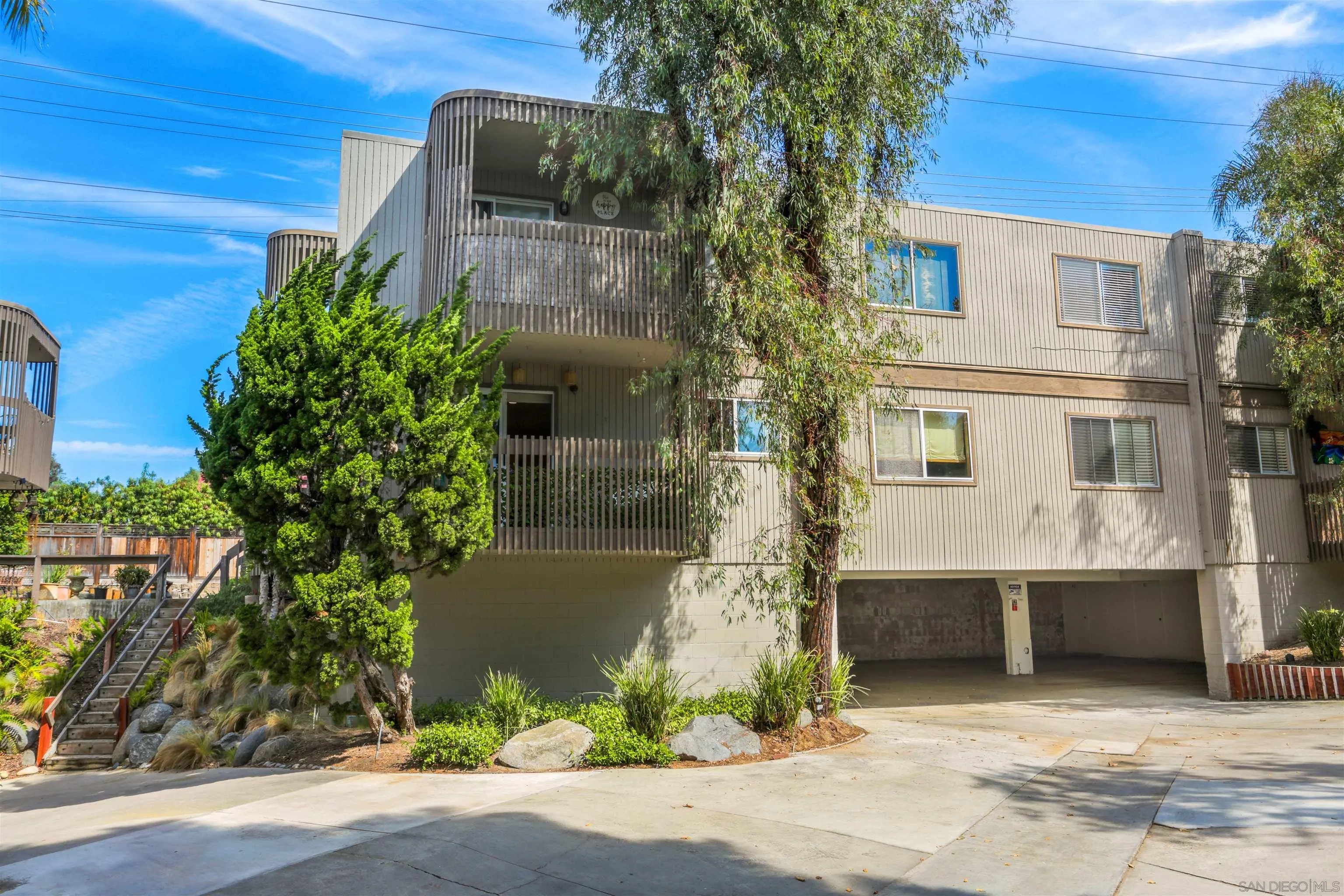 155 Rosebay Unit 37