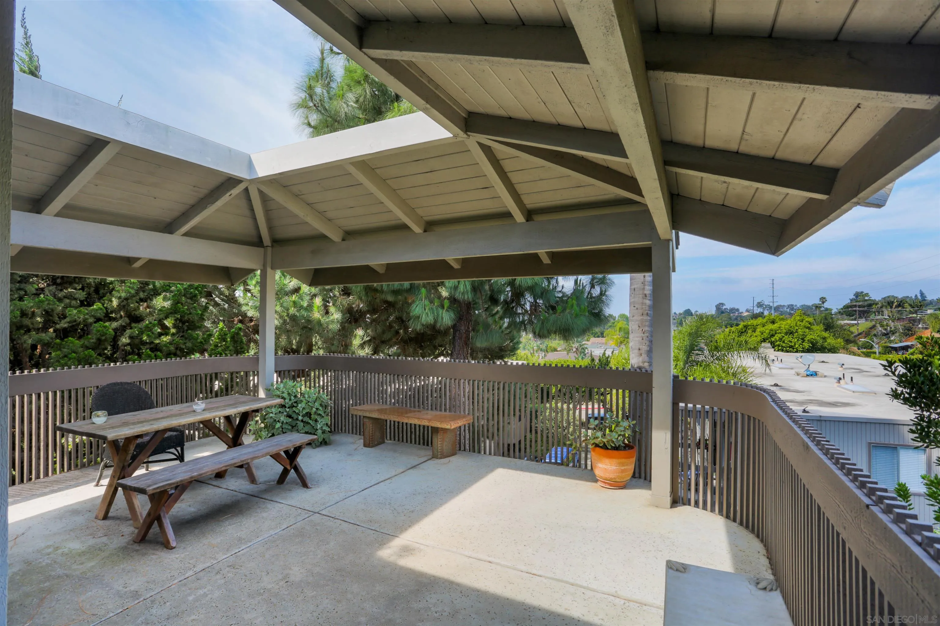 155 Rosebay Unit 37