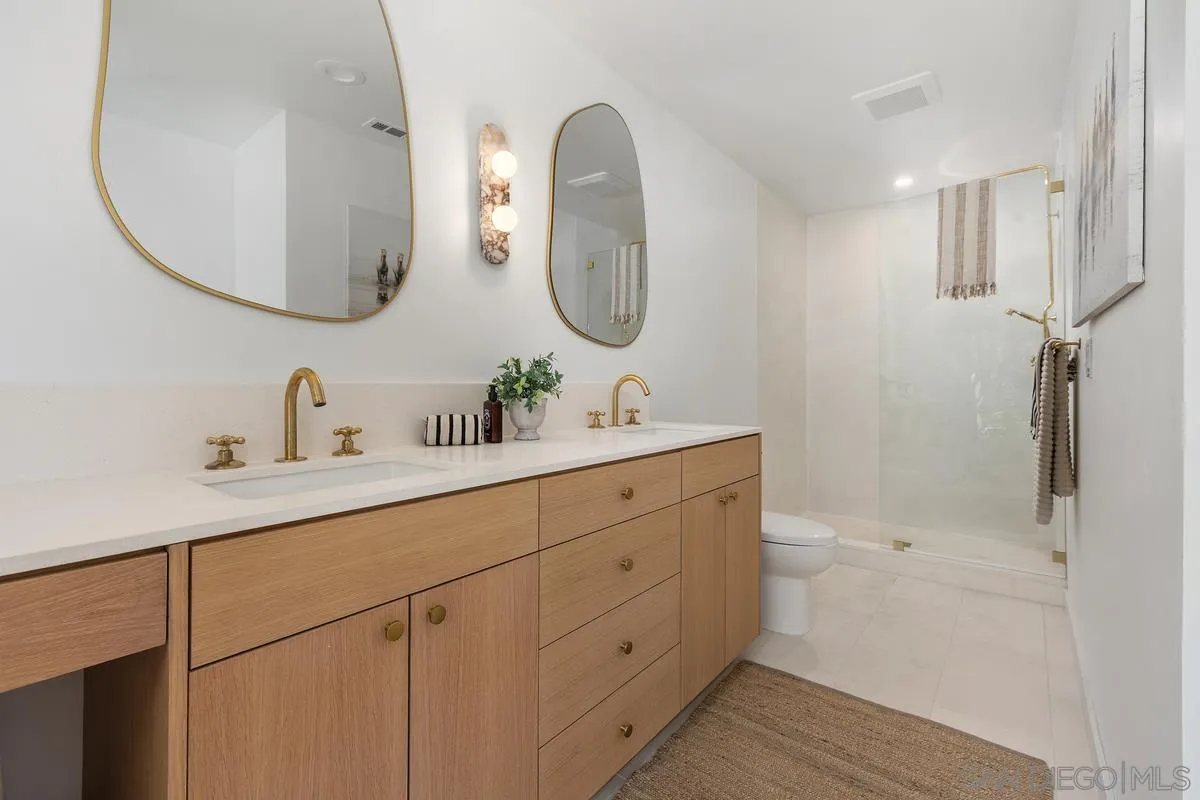 16902 Via De Santa Fe Unit Unit 7