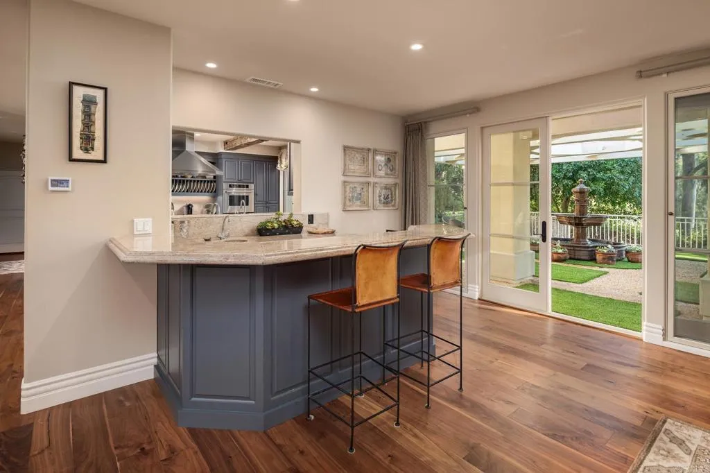 14479 Emerald Lane