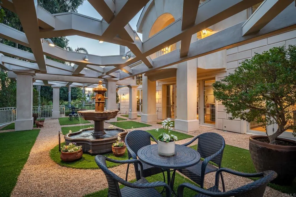 14479 Emerald Lane