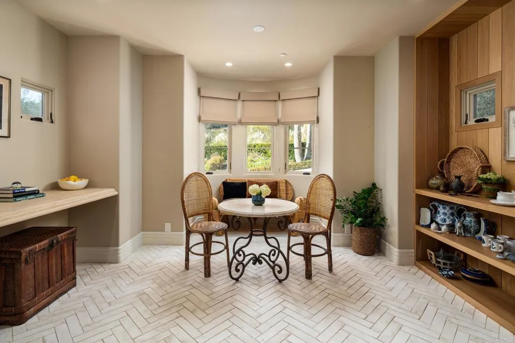 14479 Emerald Lane