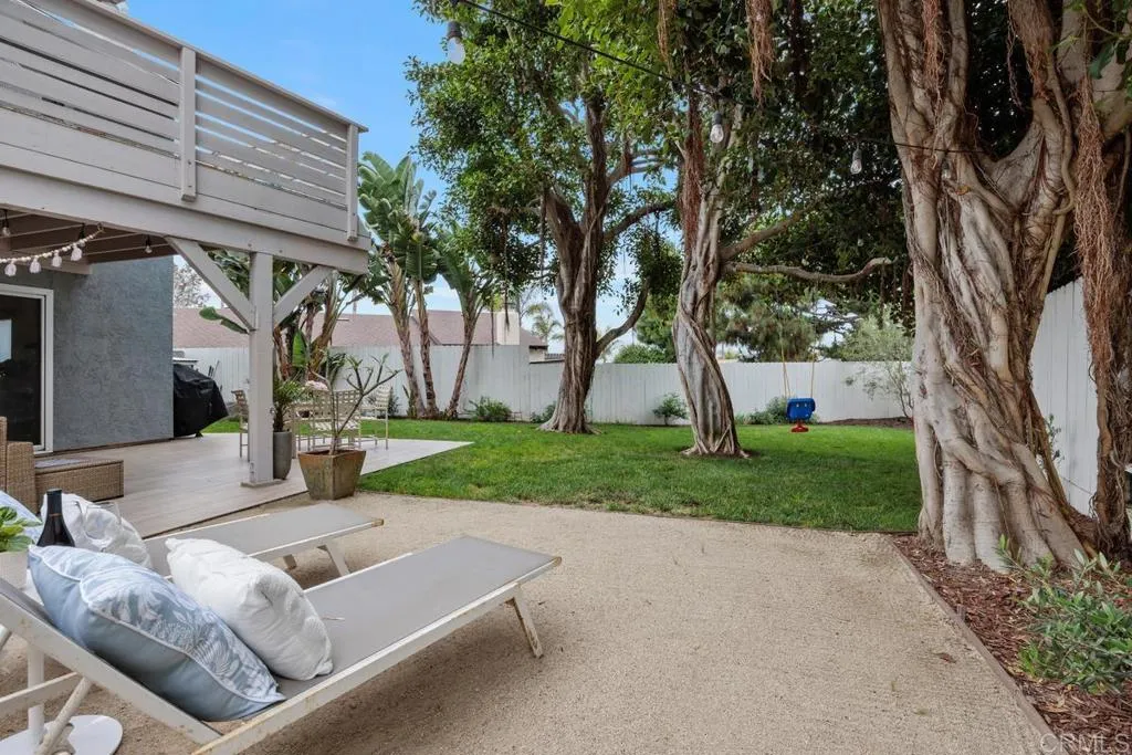 202 Calle De Sereno