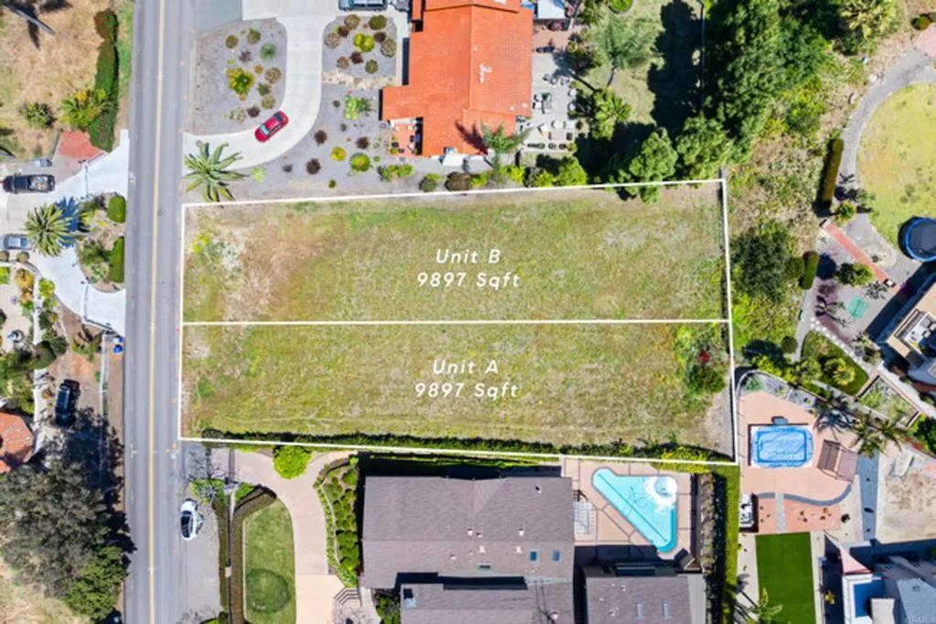 1129 Saxony Road