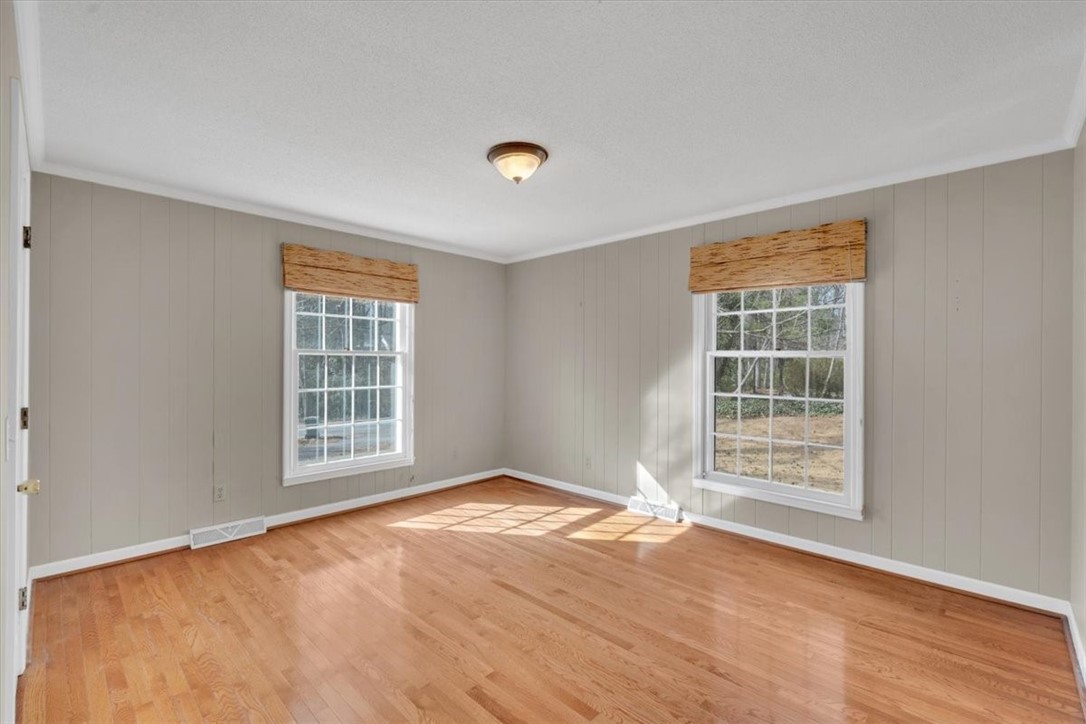 109 Rippleview Drive
