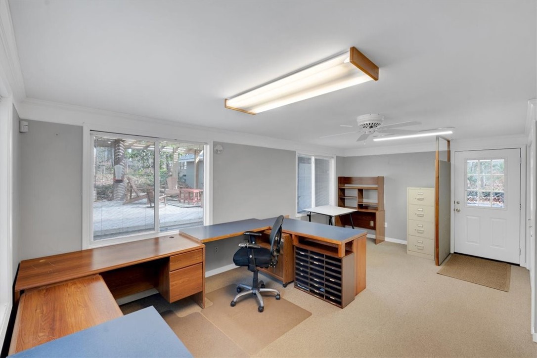 109 Rippleview Drive