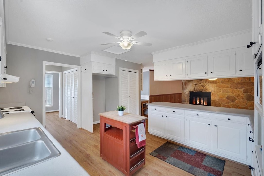 109 Rippleview Drive