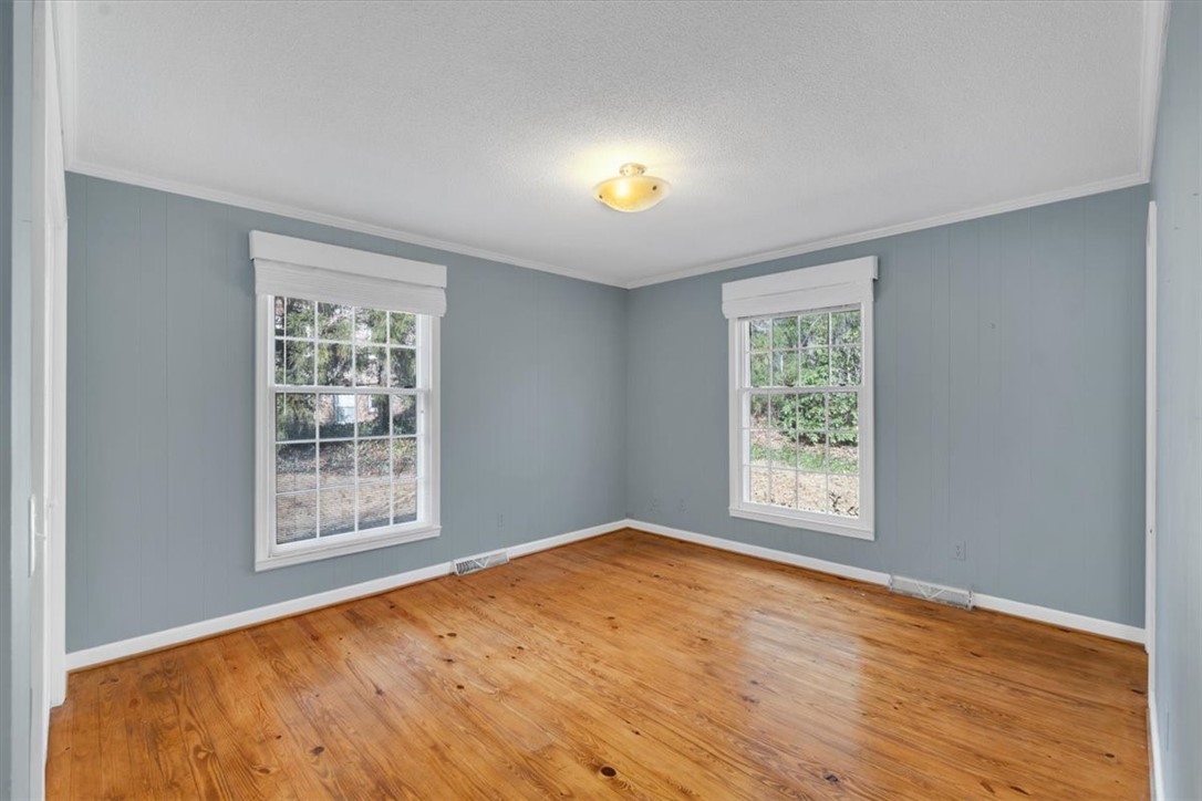 109 Rippleview Drive