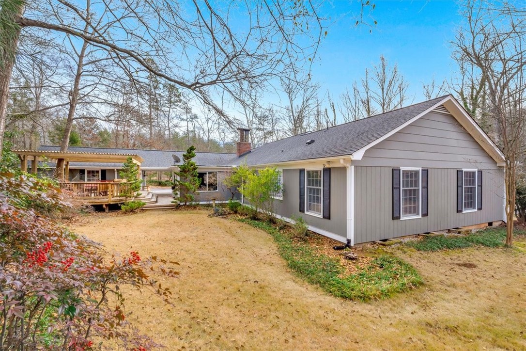 109 Rippleview Drive