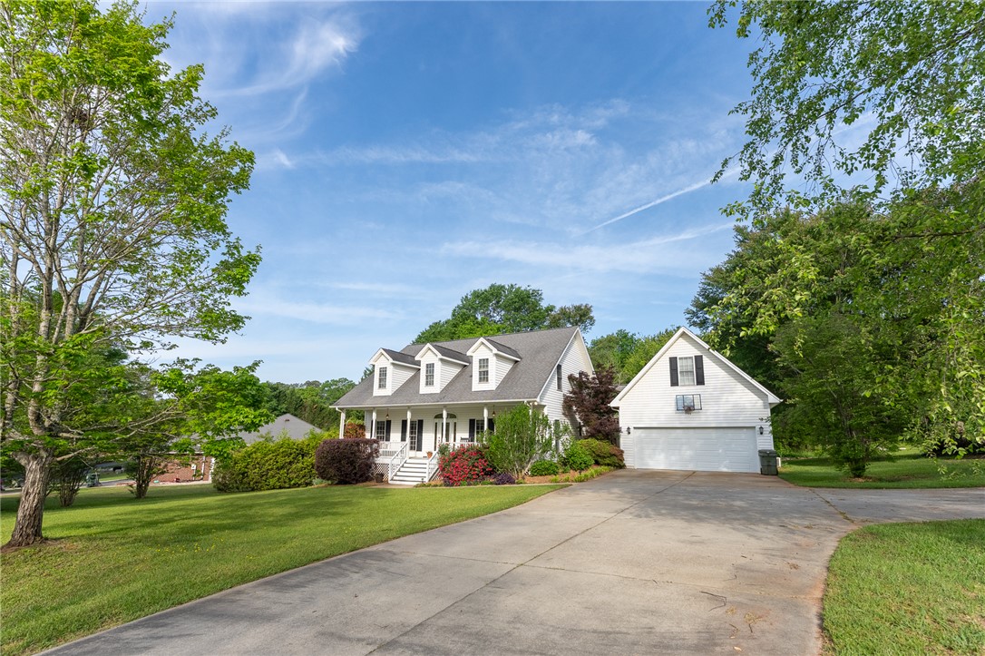 109 Sedgefield Drive