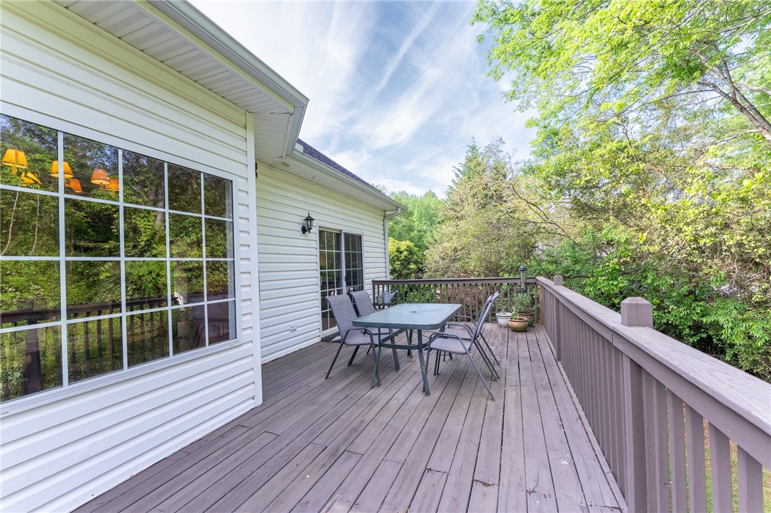 109 Sedgefield Drive