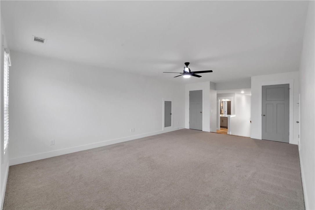 207 Founders Boulevard