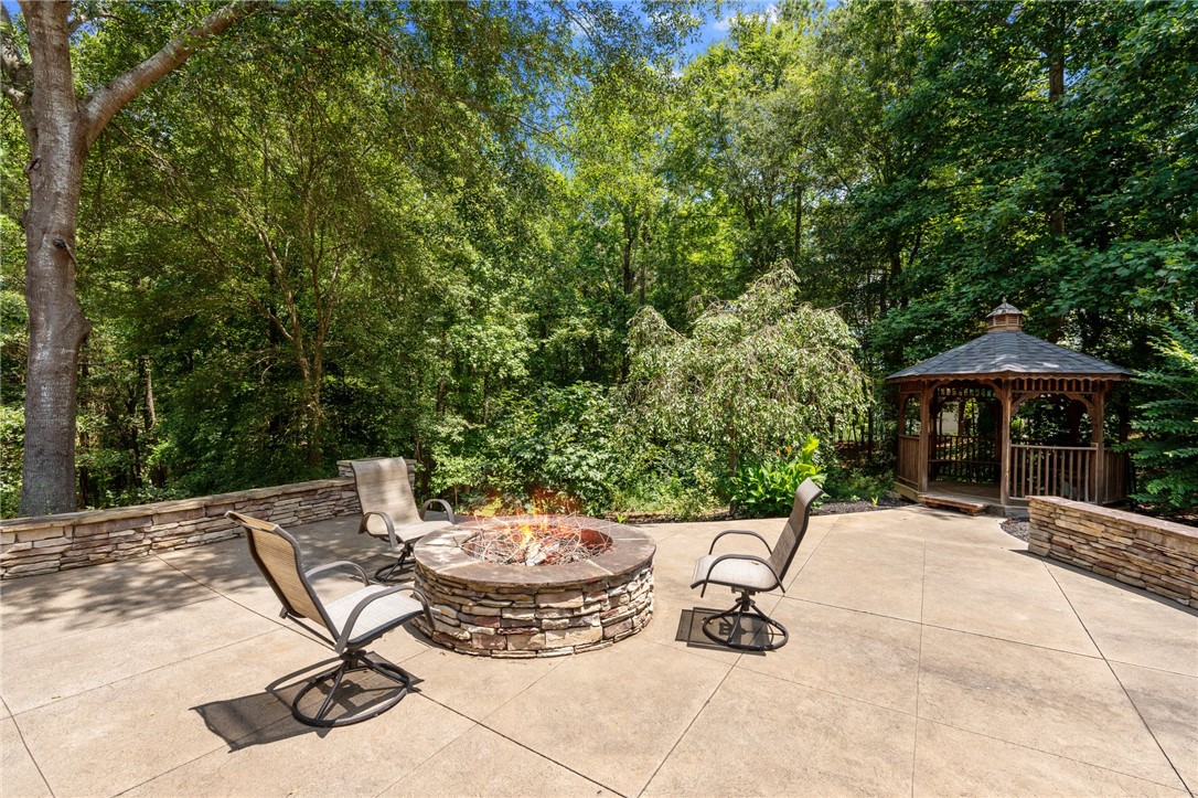 220 Thomas Welborn Road