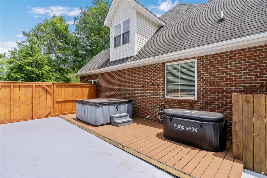 103 Crepe Myrtle Lane