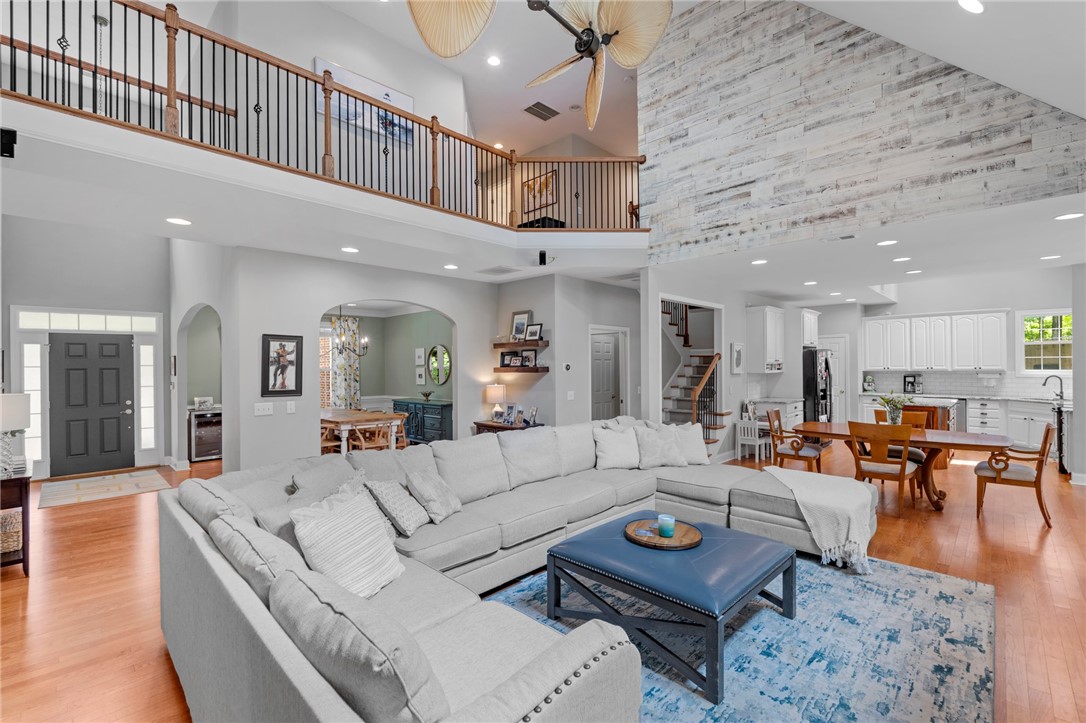 103 Crepe Myrtle Lane