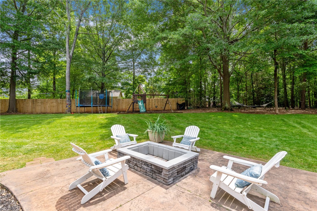 103 Crepe Myrtle Lane