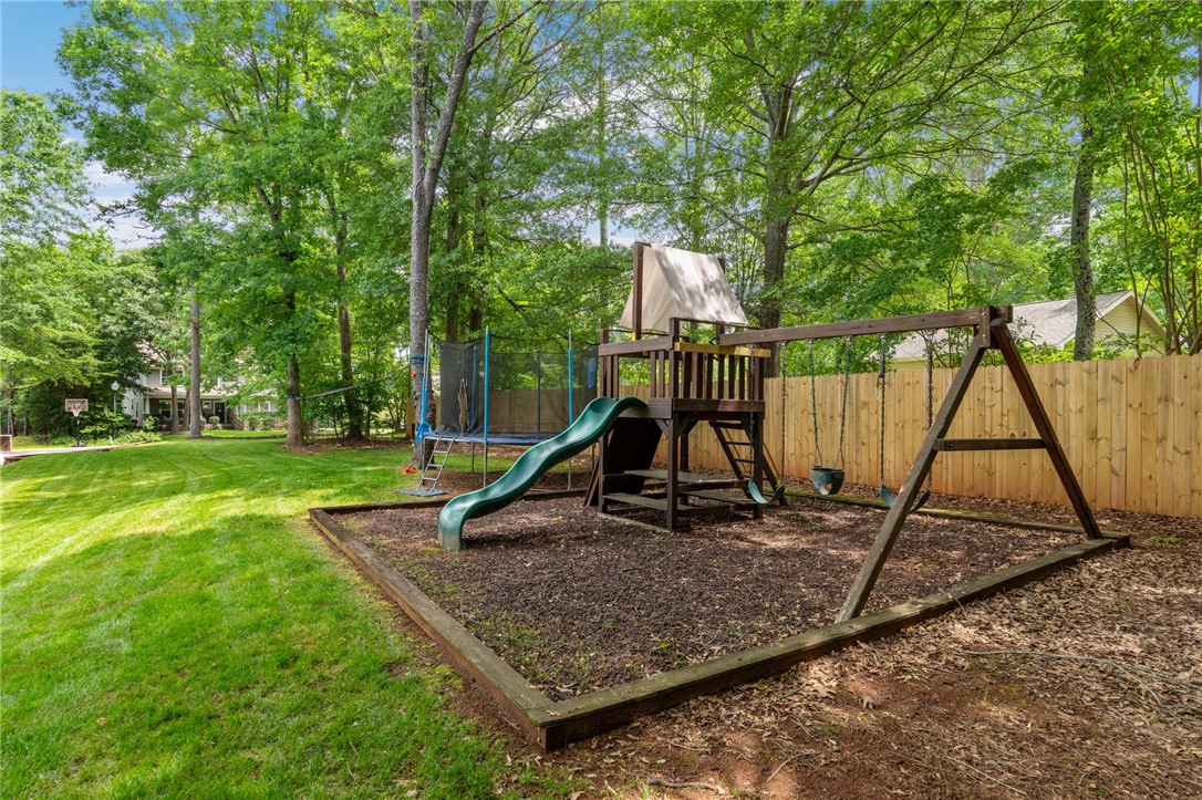 103 Crepe Myrtle Lane