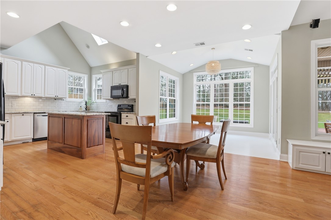 103 Crepe Myrtle Lane